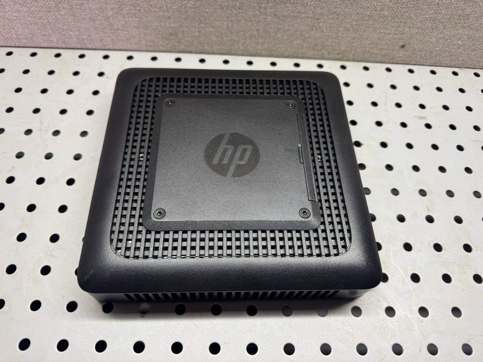 HP T520 Thin Client GX-212JC 1.2Ghz 8GB SSD 4GB RAM ThinPro OS