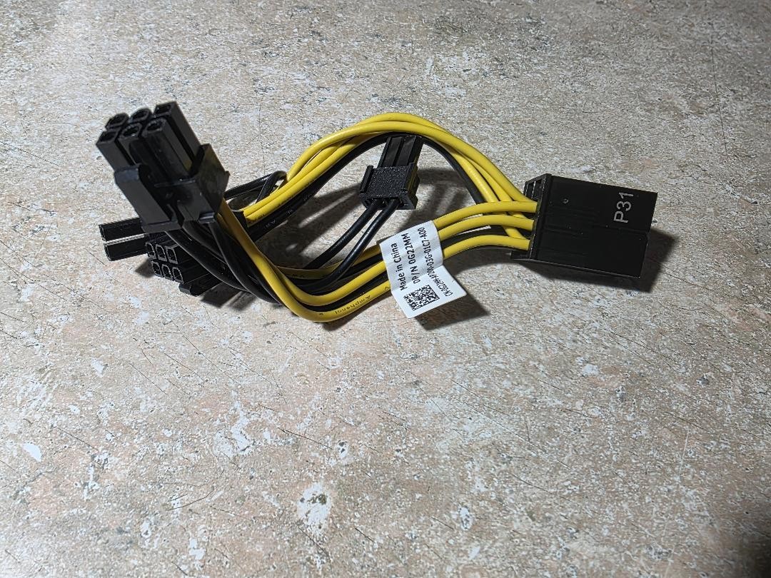 Dell/EMC G22MM Y-Type GPU-power cable Splitter 1x 8 Pin Female / 2x 6+2 Pin Male