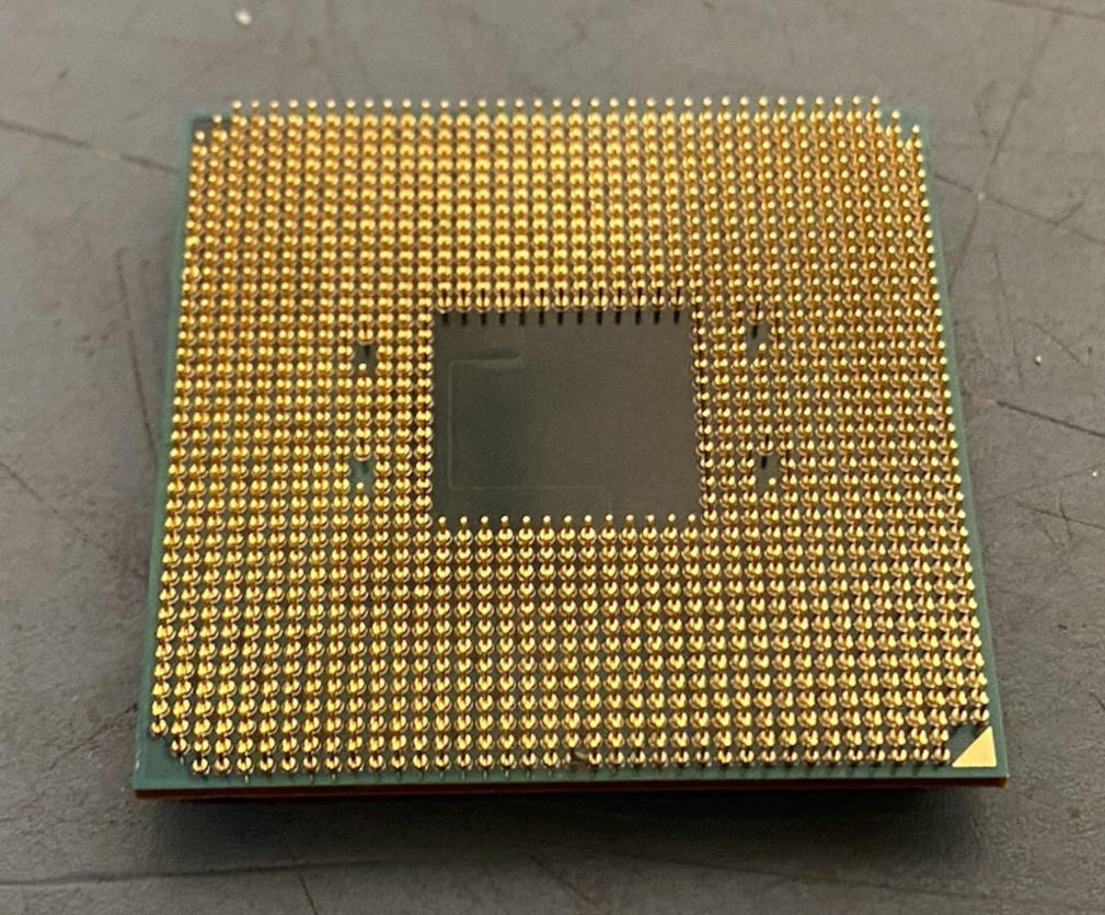AMD Ryzen 5 2400G – 3.6GHz Quad Core (YD2400C5M4MFB) Processor