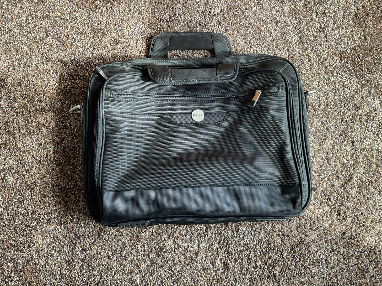 Dell Laptop Bag 17″ x 13″ Black Computer Carrying Case w/ Shoulder Strap Deluxe