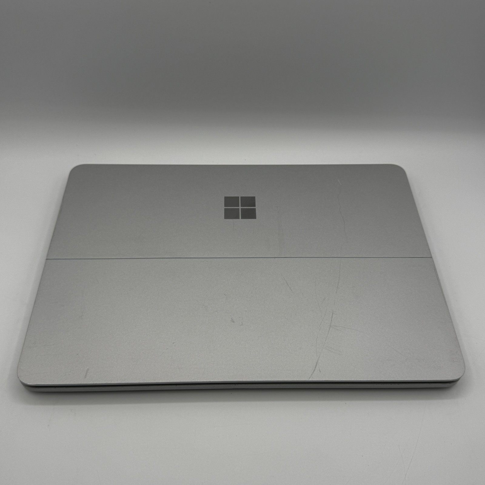 Microsoft Surface Laptop Studio 1964 14.4″ i7-11370H RTX A2000 32GB RAM 512GB