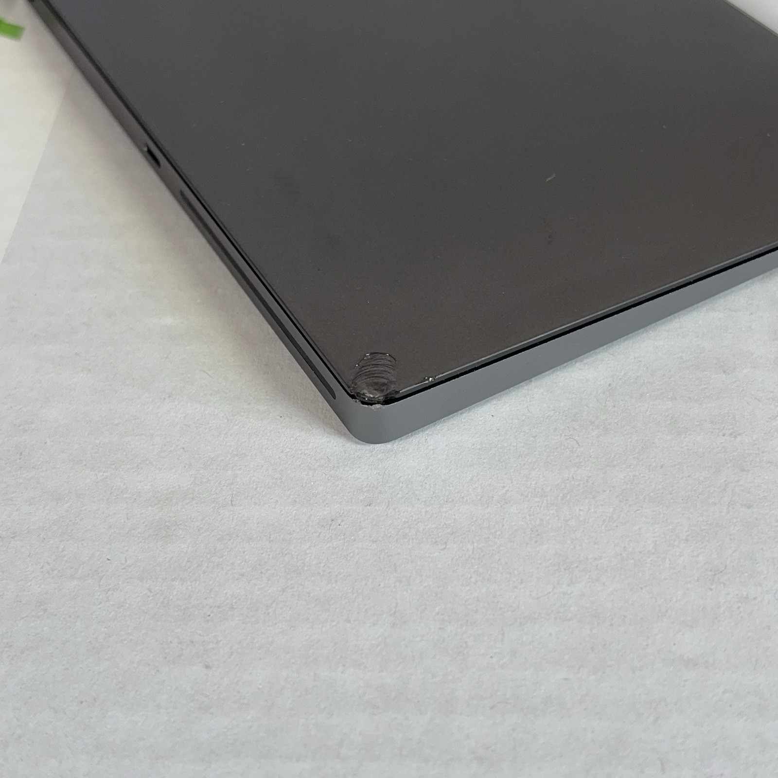 Apple Magic Trackpad 2 Wireless Rechargable Grey A1535 [Dent / Ding]
