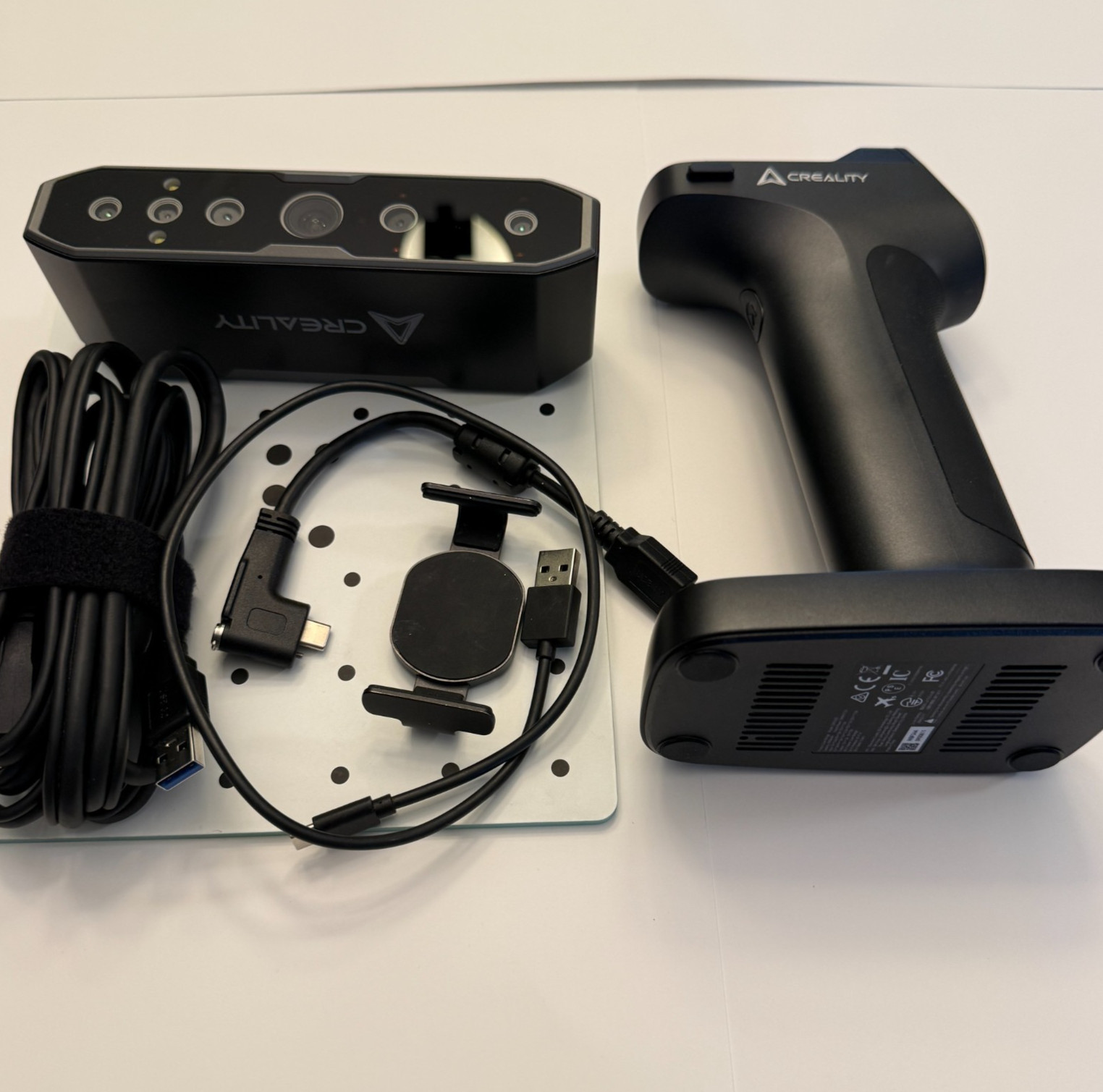 Creality CR-Scan Otter 3D Scanner w/ Scan Bridge Mint Cond Full Kit Hard Case