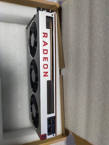 AMD Radeon VII 7 16GB Graphics Card Vega 20 GPU core with memory of up to 1TB/s