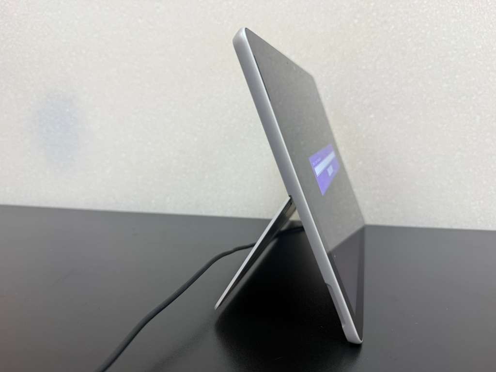 Microsoft Surface Go 2 10″ Core m3 8GB RAM 128GB SSD Read Description – Locked