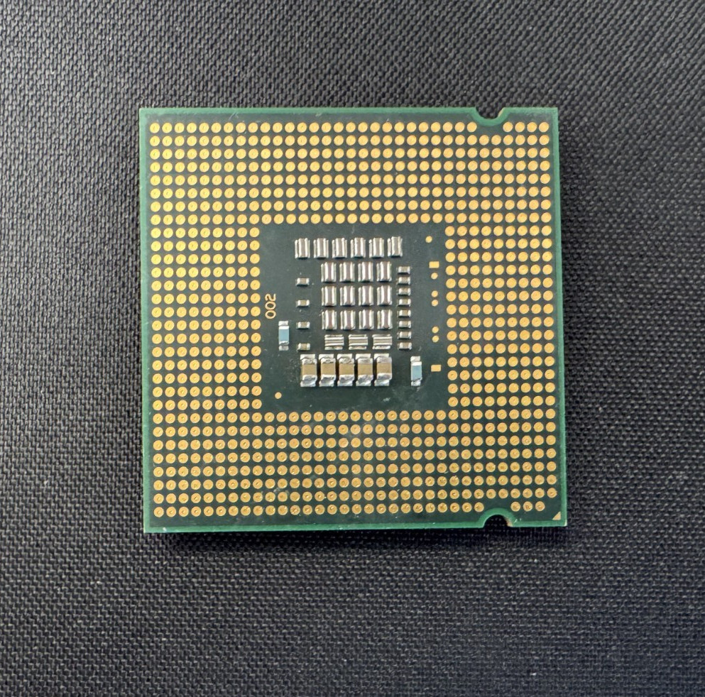 Intel Core 2 Duo E8400 LGA775 SLB9J 3.0GHz 6MB CPU Processor (QTY DISCOUNT)