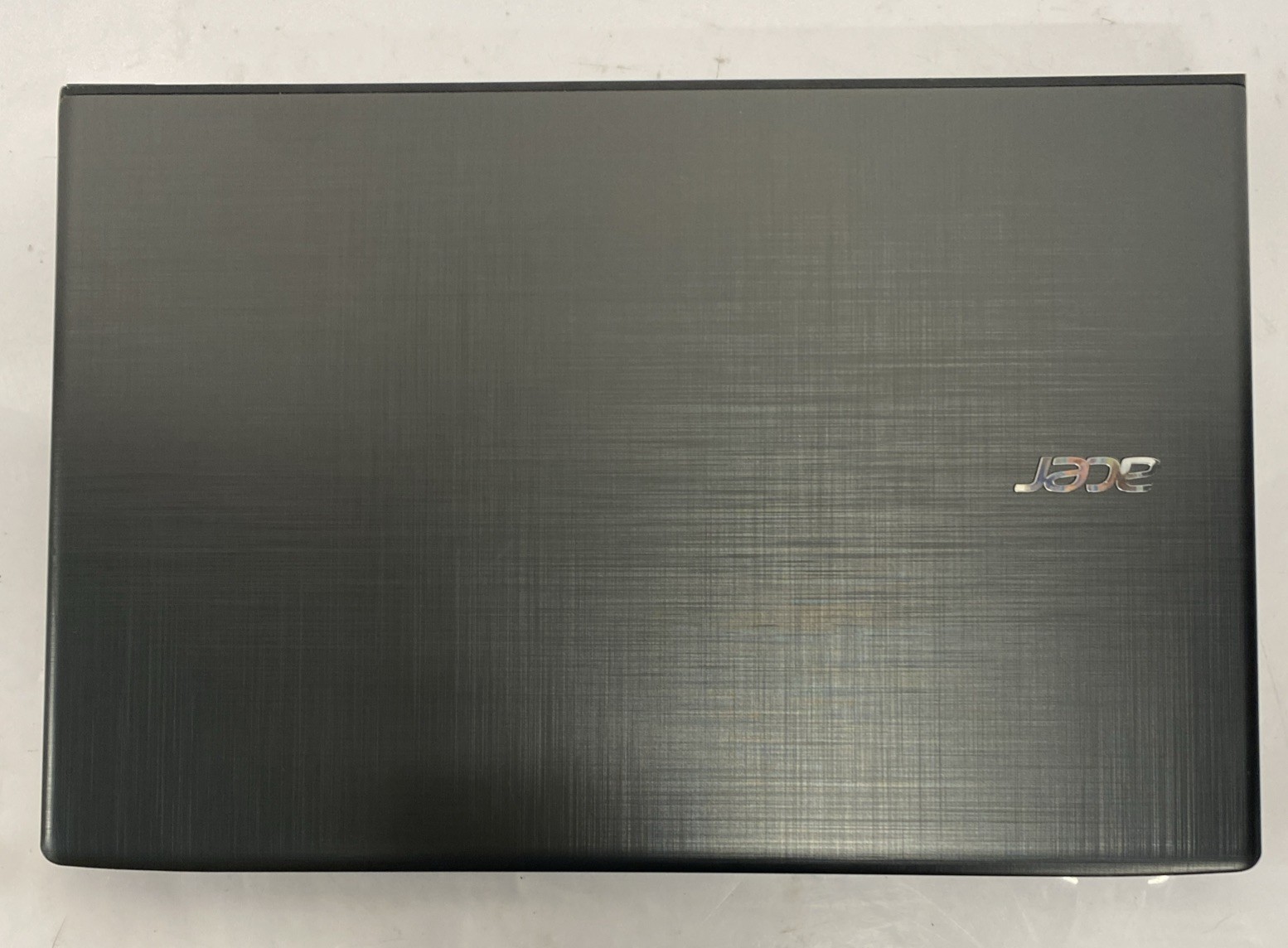 ACER ASPIRE E5-575 15.6″ Laptop Intel Core i3-7100U@2.40GHz 12GB RAM 240GB SSD