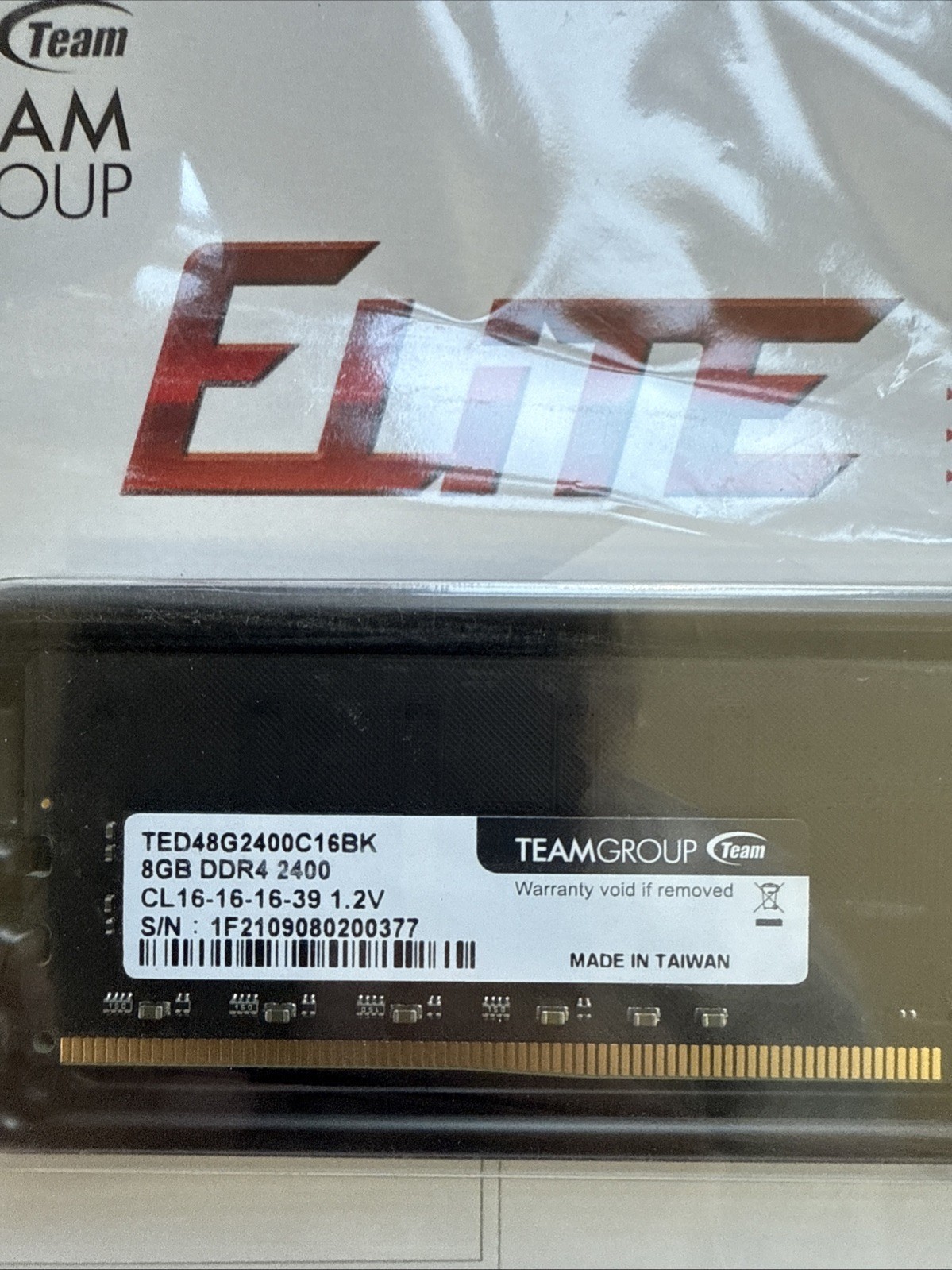 Team Group Elite 16GB (2x8GB) DDR4-2400 PC4-19200 288-Pin DIMM Non-ECC