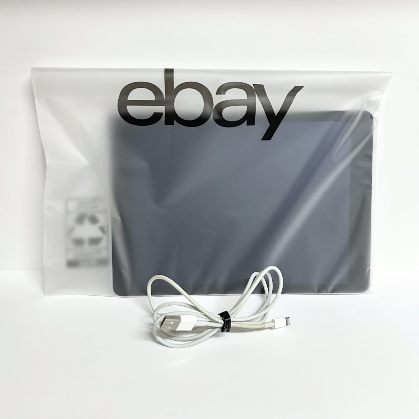 APPLE IPAD AIR 2 MGL12LL/A | 9.7″ | 16GB | WI-FI ONLY | SPACE GRAY