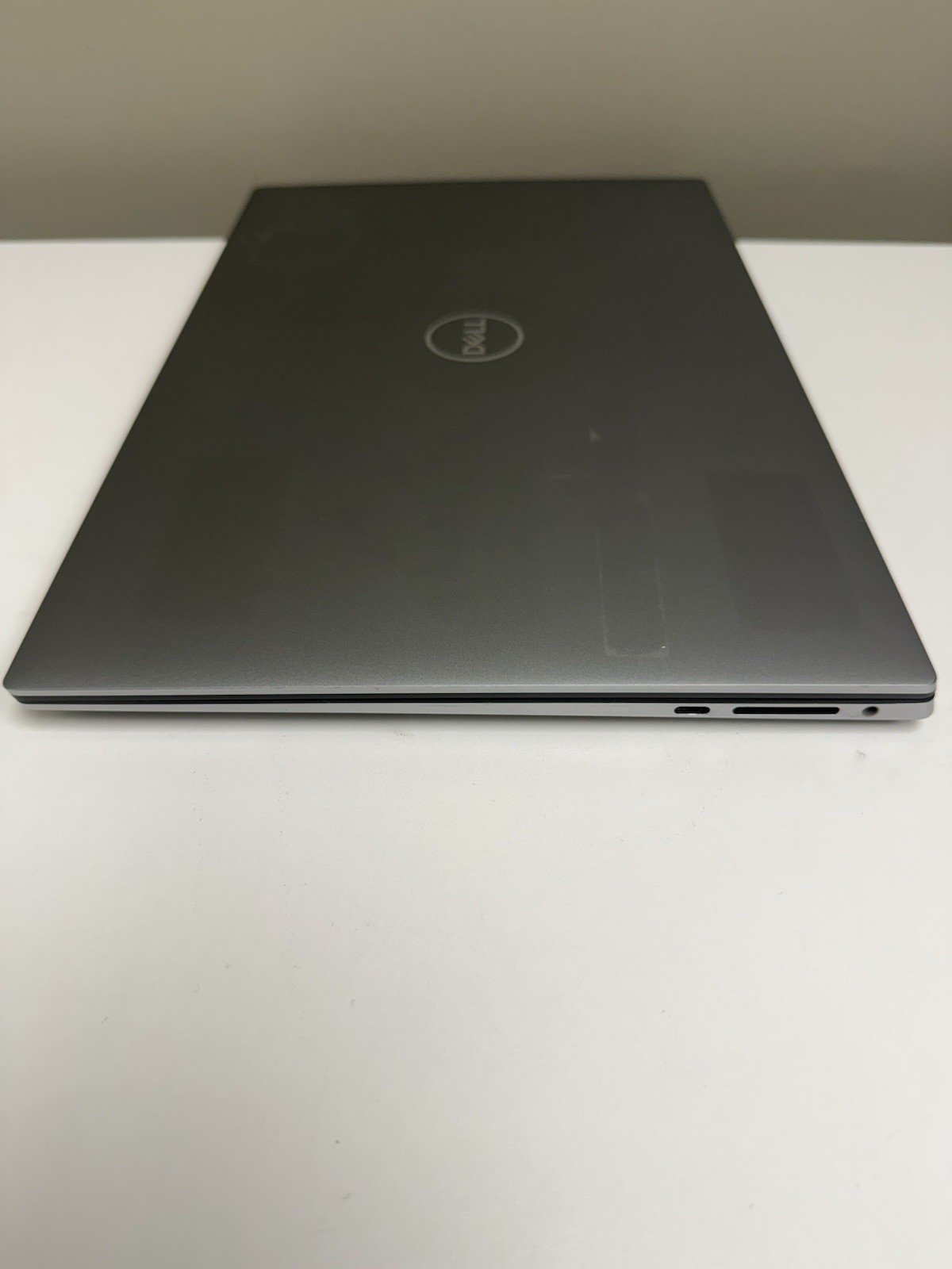 Dell Precision 5560 15.6″ Touchscreen i7-11800H 16GB 512GB NVIDIA T1200 Win11Pro