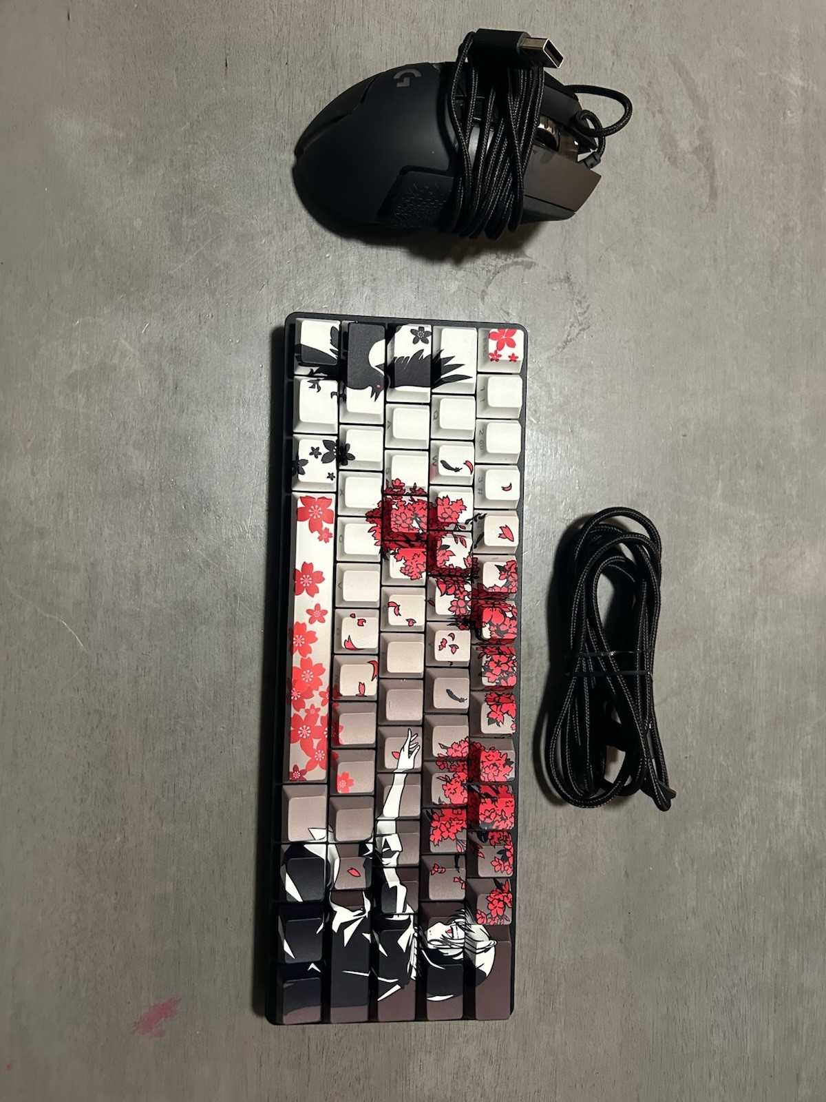 Razer Huntsman Mini Wired Illuminated Keyboard + Logitech G502 HERO 25600 DPI