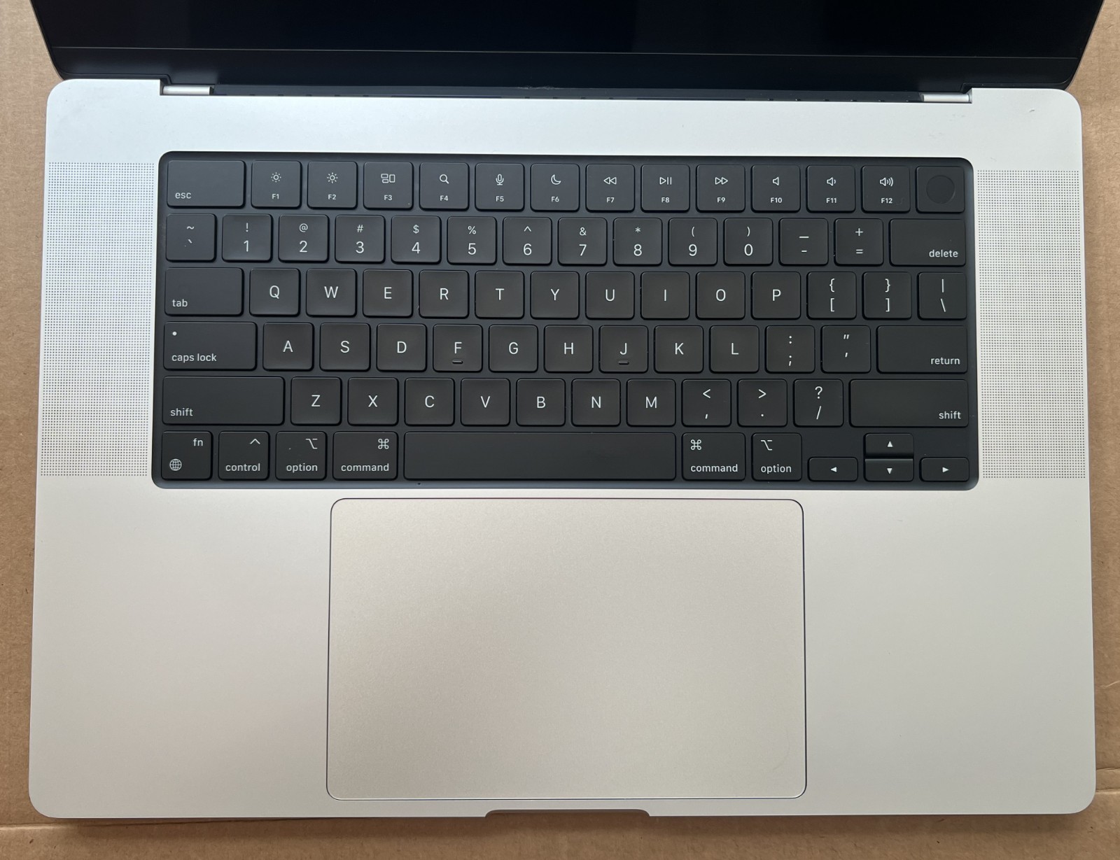 Apple MacBook Pro M1 Pro 10-Core 16.2 Inch 32GB RAM 1TB SSD Silver A2485