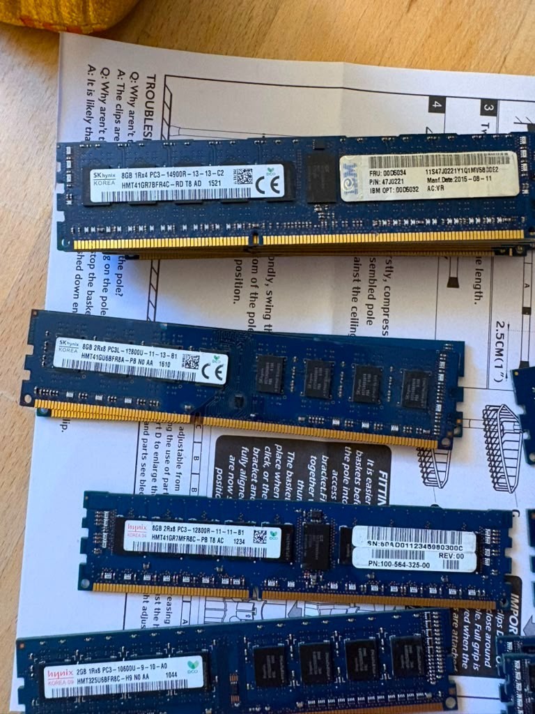 1TB Lot 134x 8GB DDR3 ECC REG Server RAM PC3-10600R 12800R 14900R Hynix Samsung