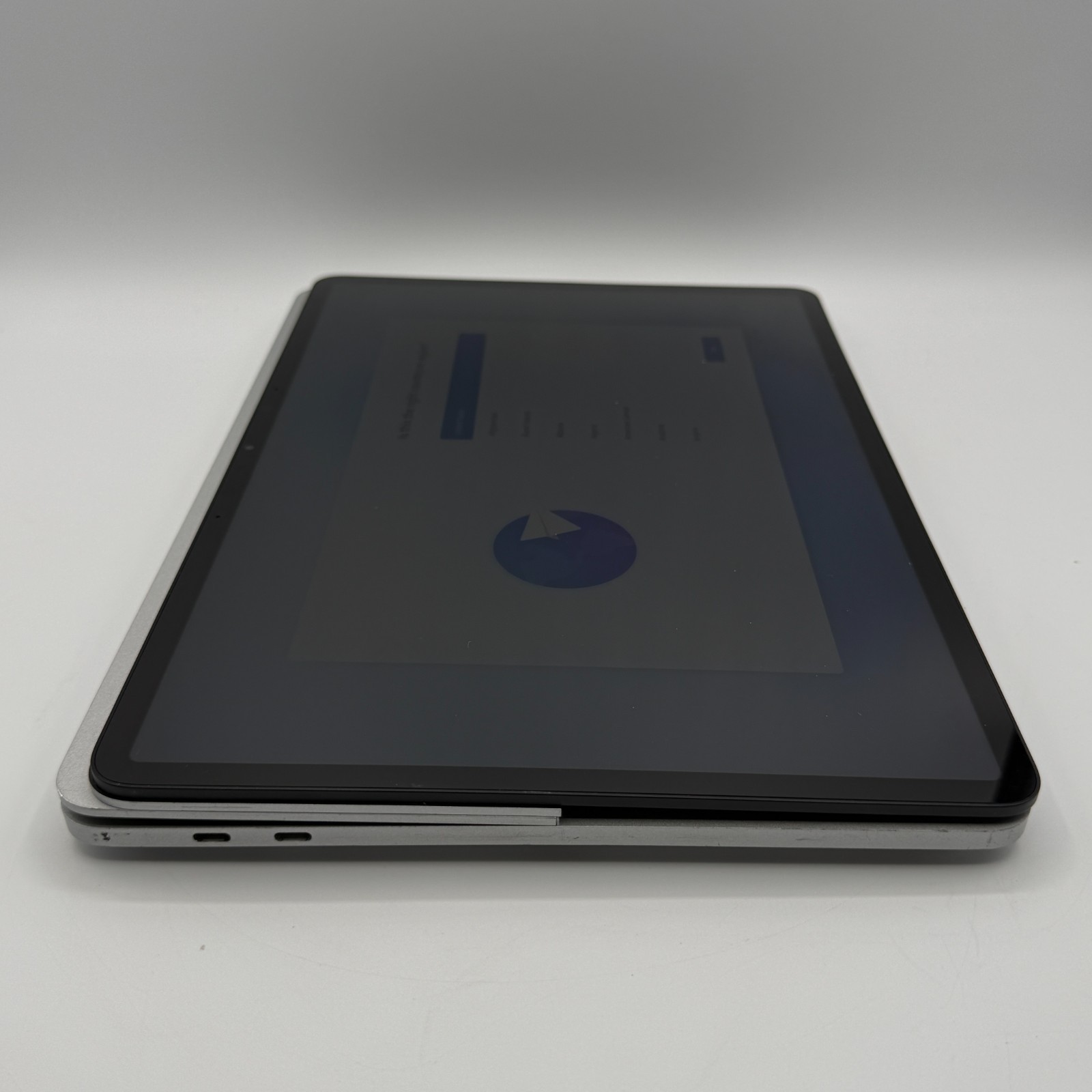 Microsoft Surface Laptop Studio 1964 14.4″ i7-11370H RTX A2000 32GB RAM 512GB