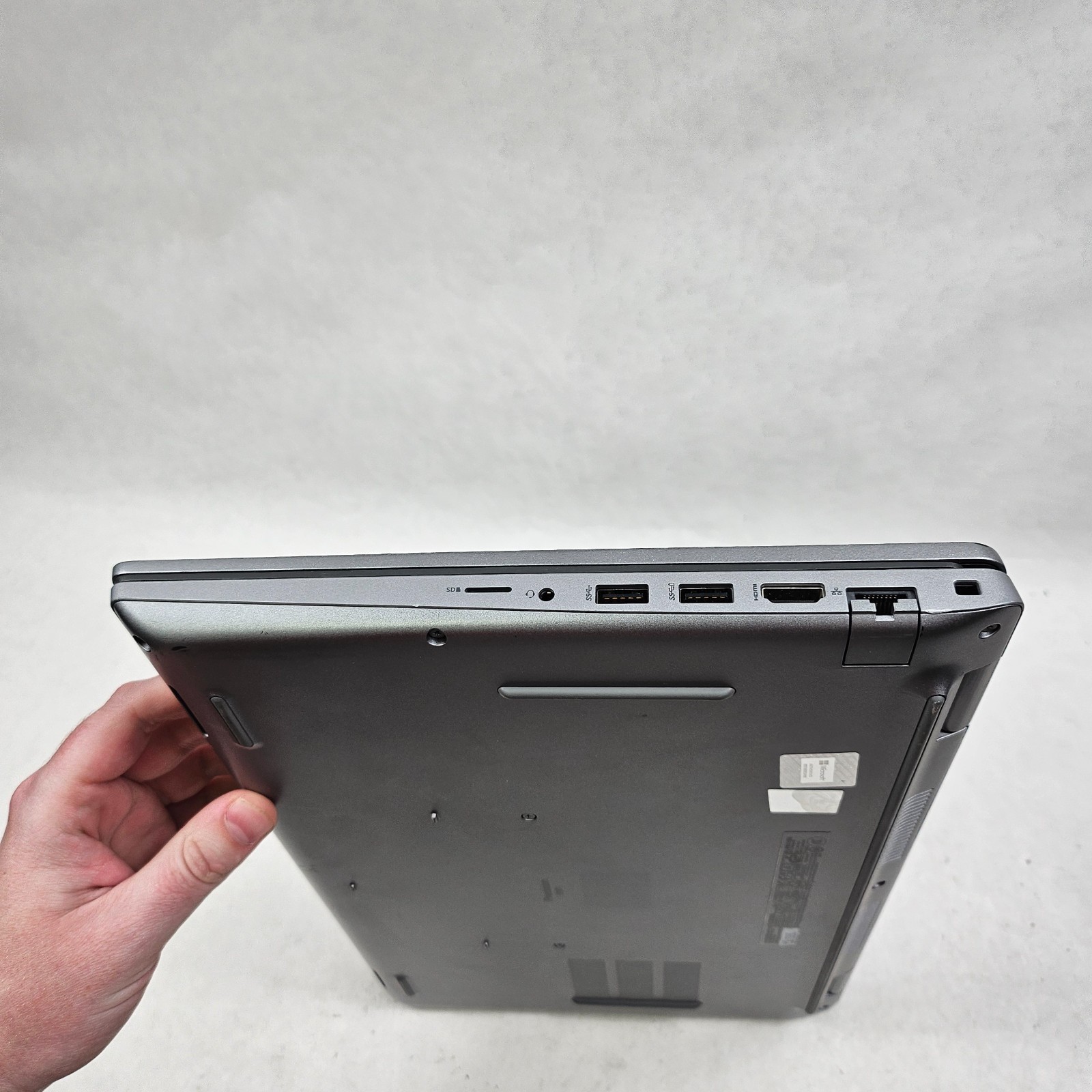 Dell Precision 3571 15.6″ Core i7-12700H 2.3GHz 16GB RAM 500GB SSD Quadro T600