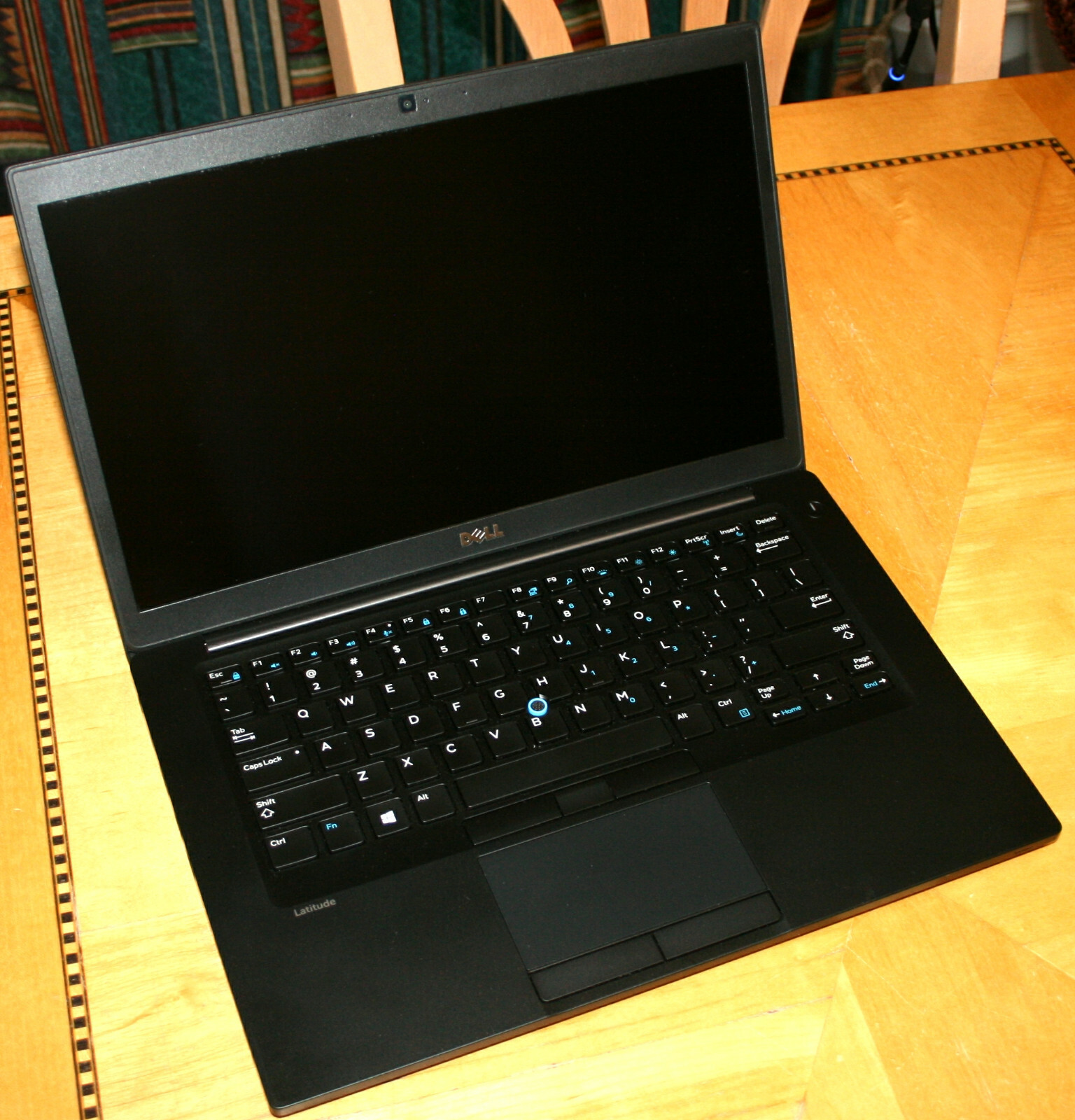 Dell Latitude 7490 Laptop Linux Mint Quad Core 16GB 256GB SSD ++ 5 YEAR WARRANTY