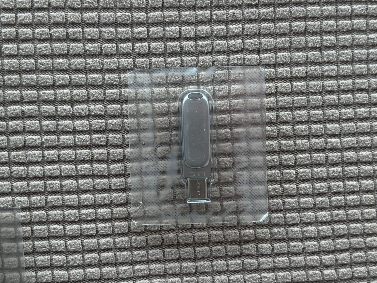SanDisk Ultra Dual Drive Luxe 2TB 400 MB/s USB 3.2 Type-A / Type-C Drive