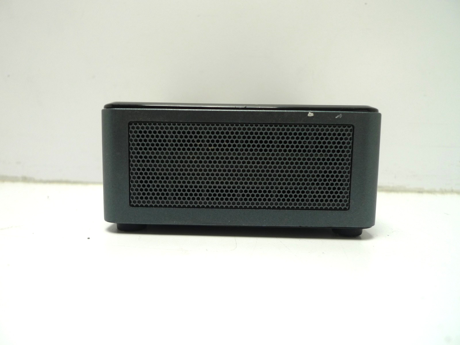 Intel NUC NUC10FNH Mini PC | i3-10110U | 12GB RAM | 256GB NVMe | Linux | No Cord
