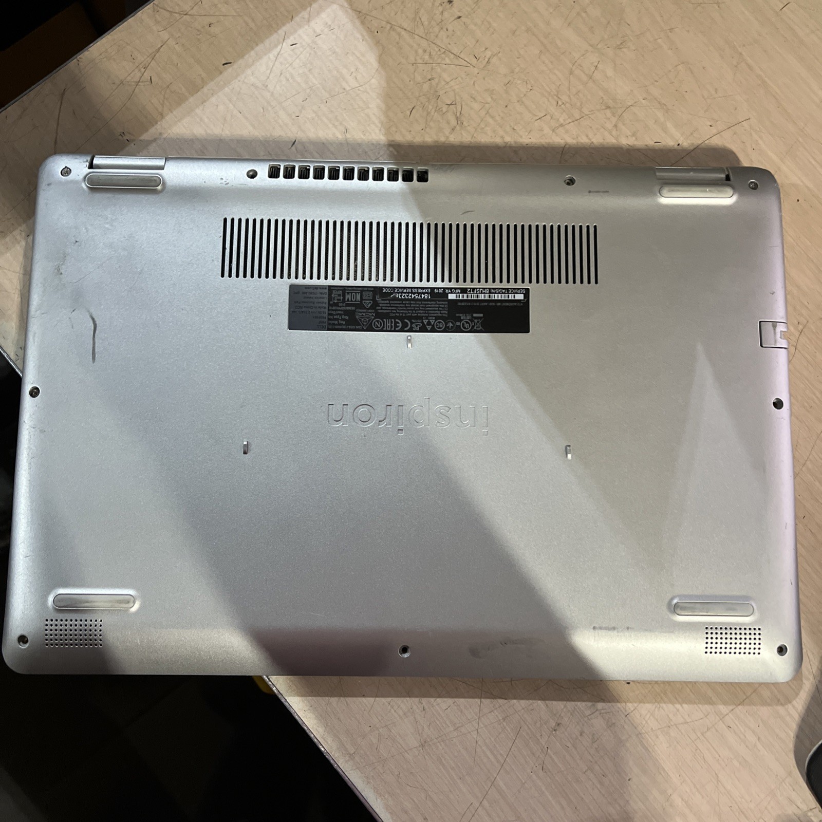 DELL INSPIRON 5584 INTEL CORE I7-8565U 16GB RAM NO HD