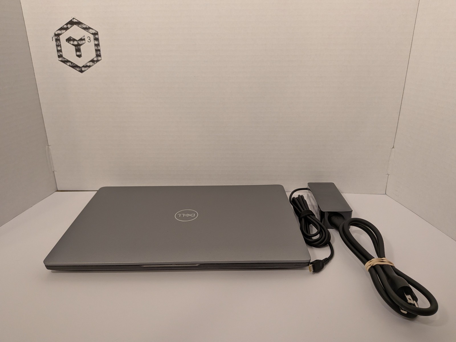 Dell Latitude 5430 | i5-1245U (10-Core) | Linux Mint 22.3 | 16GB RAM | 256GB SSD