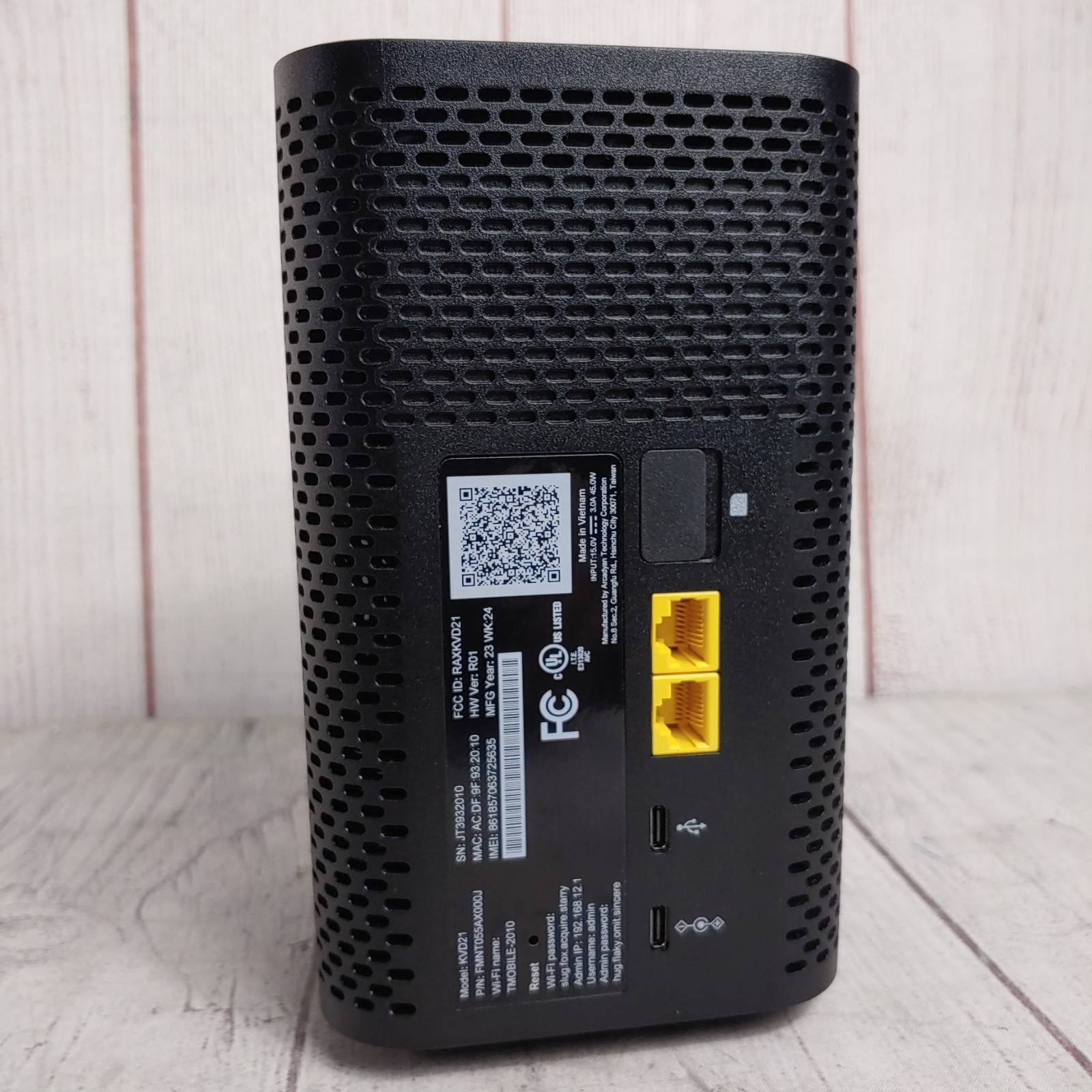 T-Mobile Arcadyan KDV21 5G Wi-Fi 6 Internet Wi-Fi Gateway – No Cables – TESTED