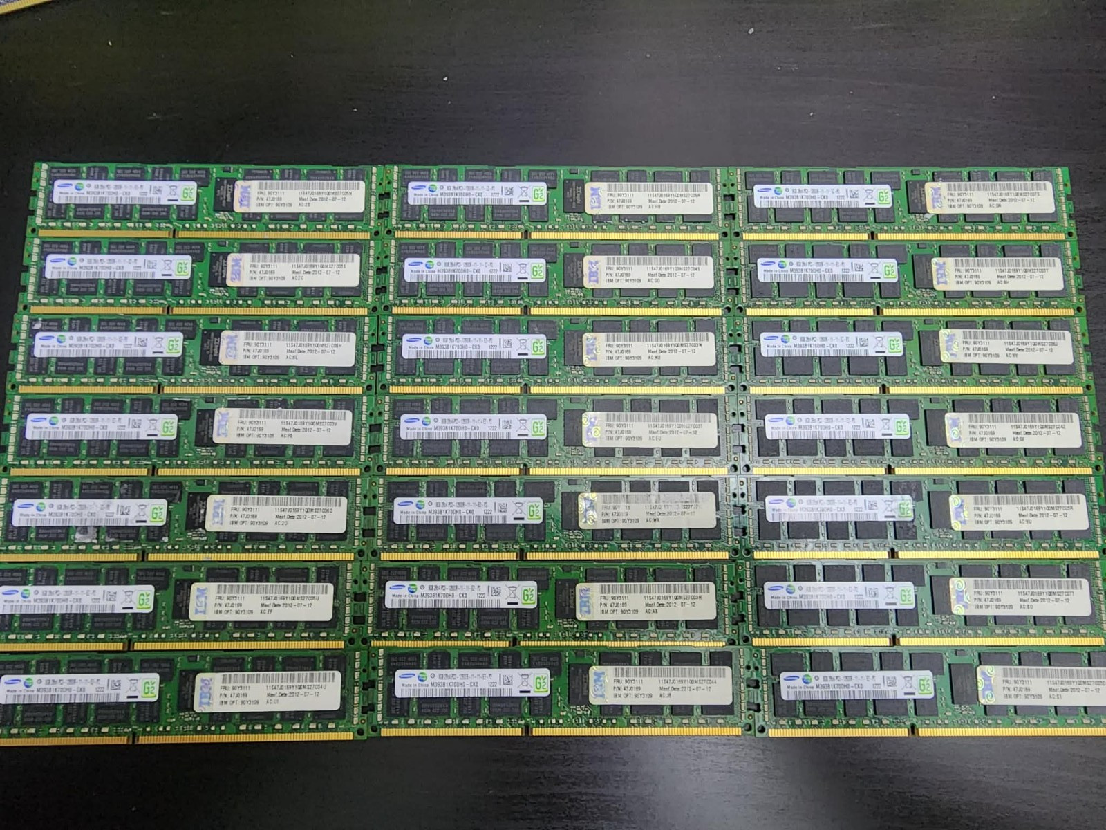 Samsung 168GB (21x8GB) DDR3 PC3-12800R ECC Registered DIMM RAM M393B1K70DH0-CK0