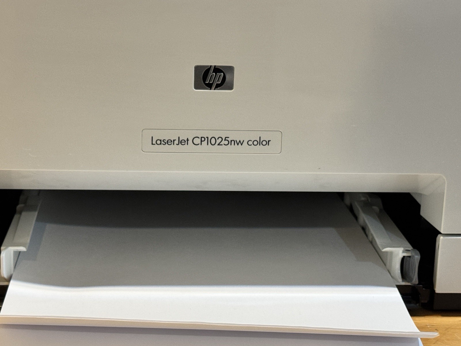HP LaserJet CP1025nw Color Laser Printer USB Wireless CE314A
