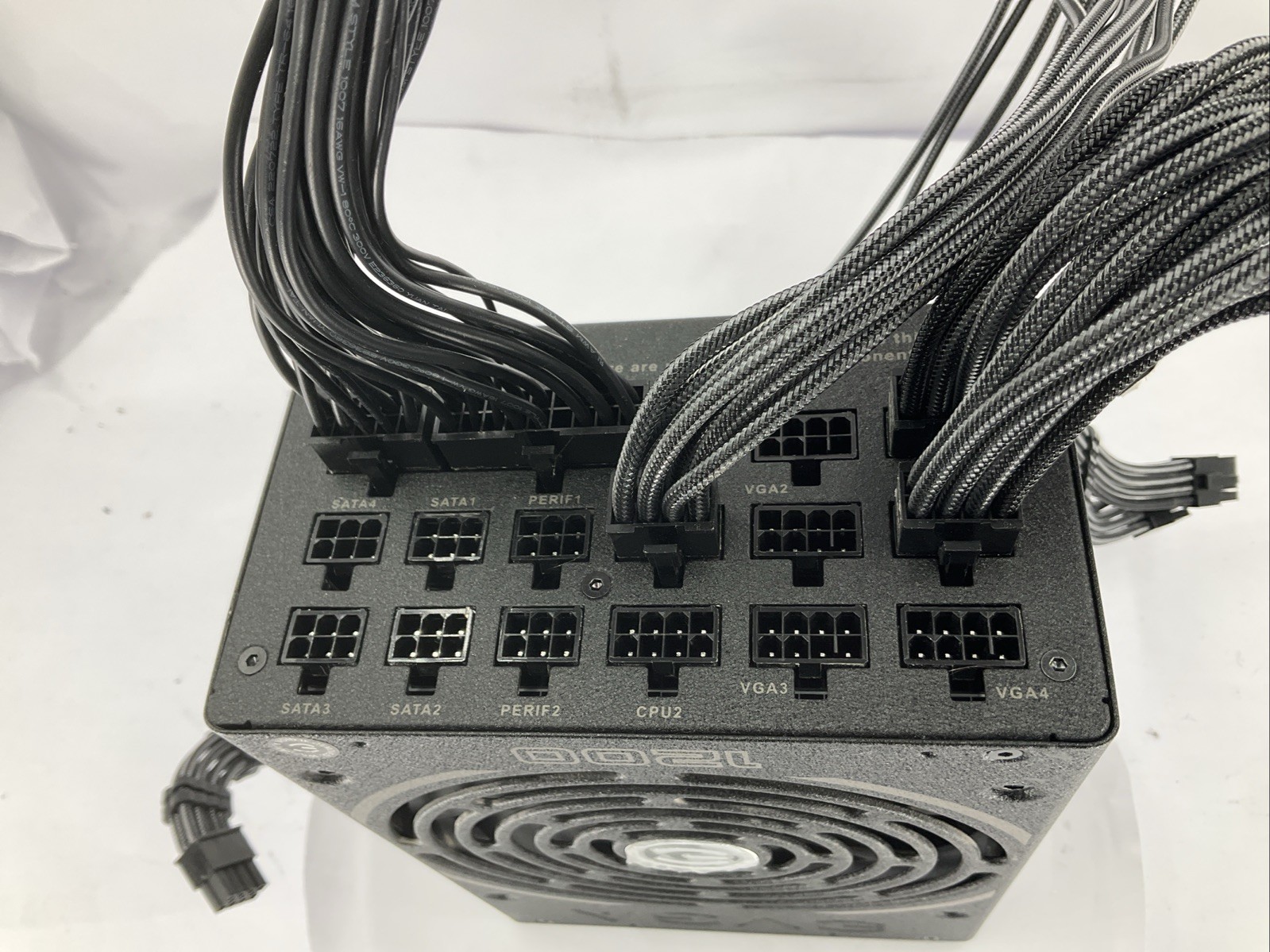 EVGA SuperNOVA 1200-P2 80+ Platinum 1200W Power Supply PSU 220-P2-1200