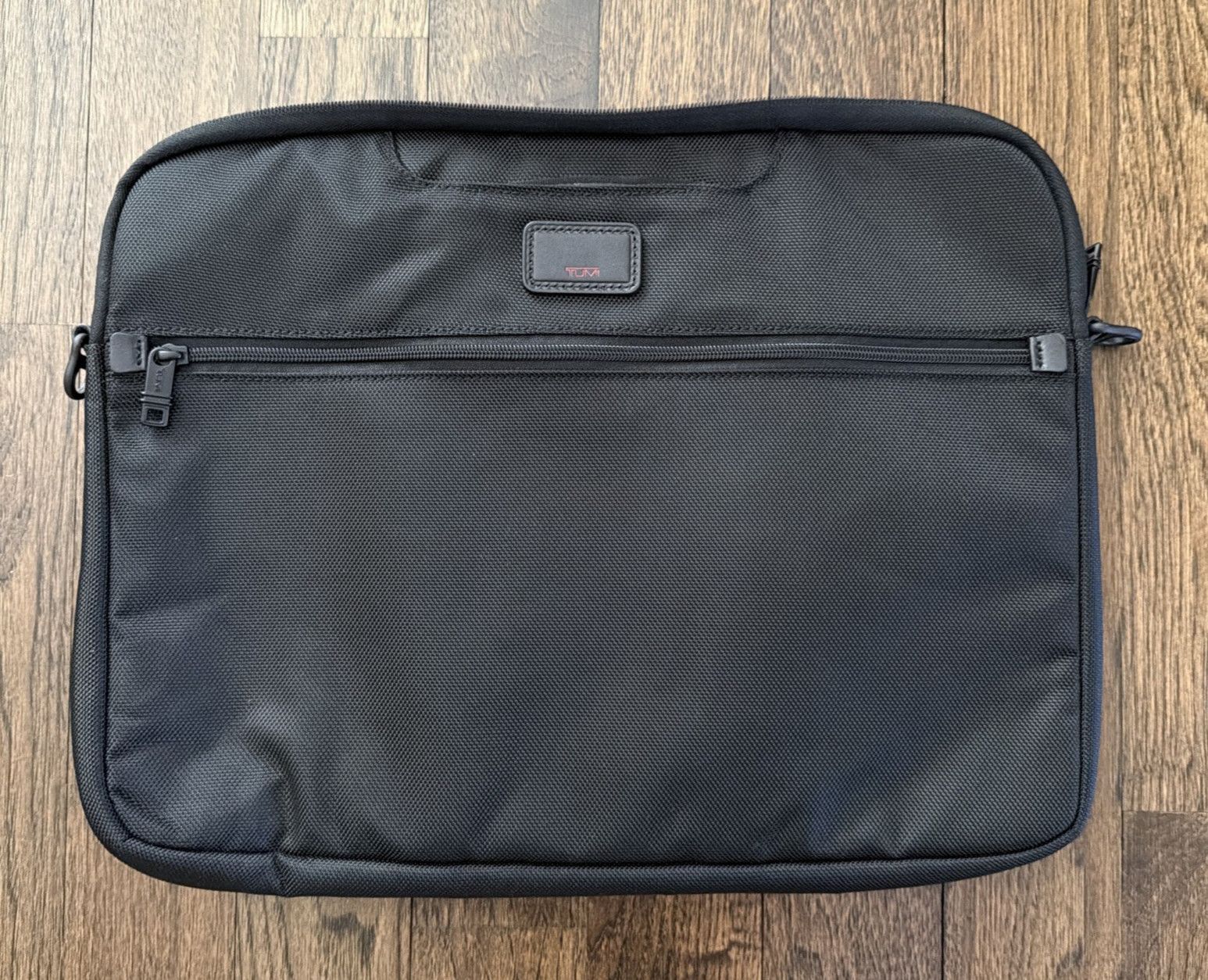 Tumi Laptop Sleeve Cover Case Portable Black Nylon 16” x 12” Zippered Pocket