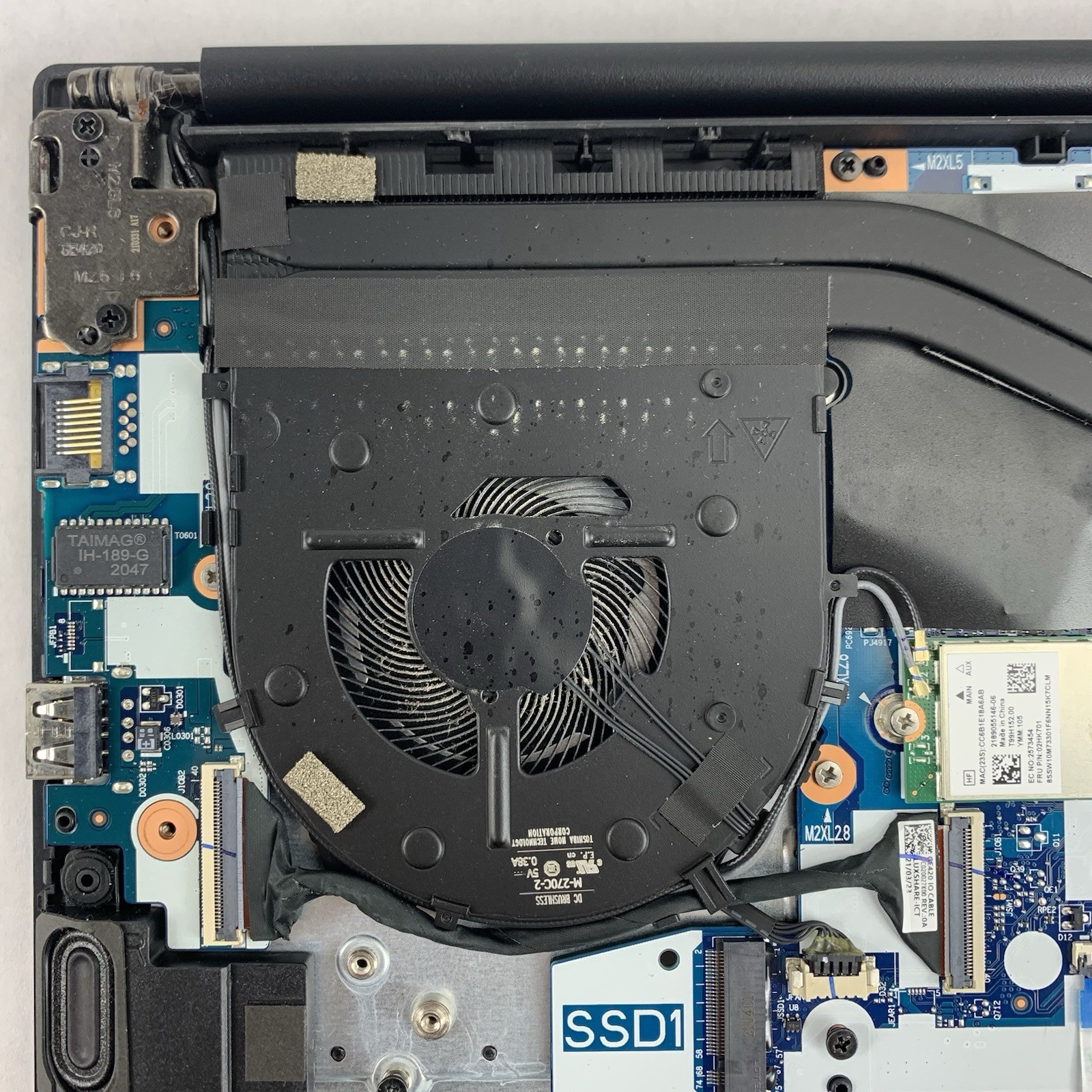 Lenovo ThinkPad E14 Gen 3 14″ Ryzen 5 5500U 2.1Ghz 8 GB Ram No OS/HDD/AC Scratch