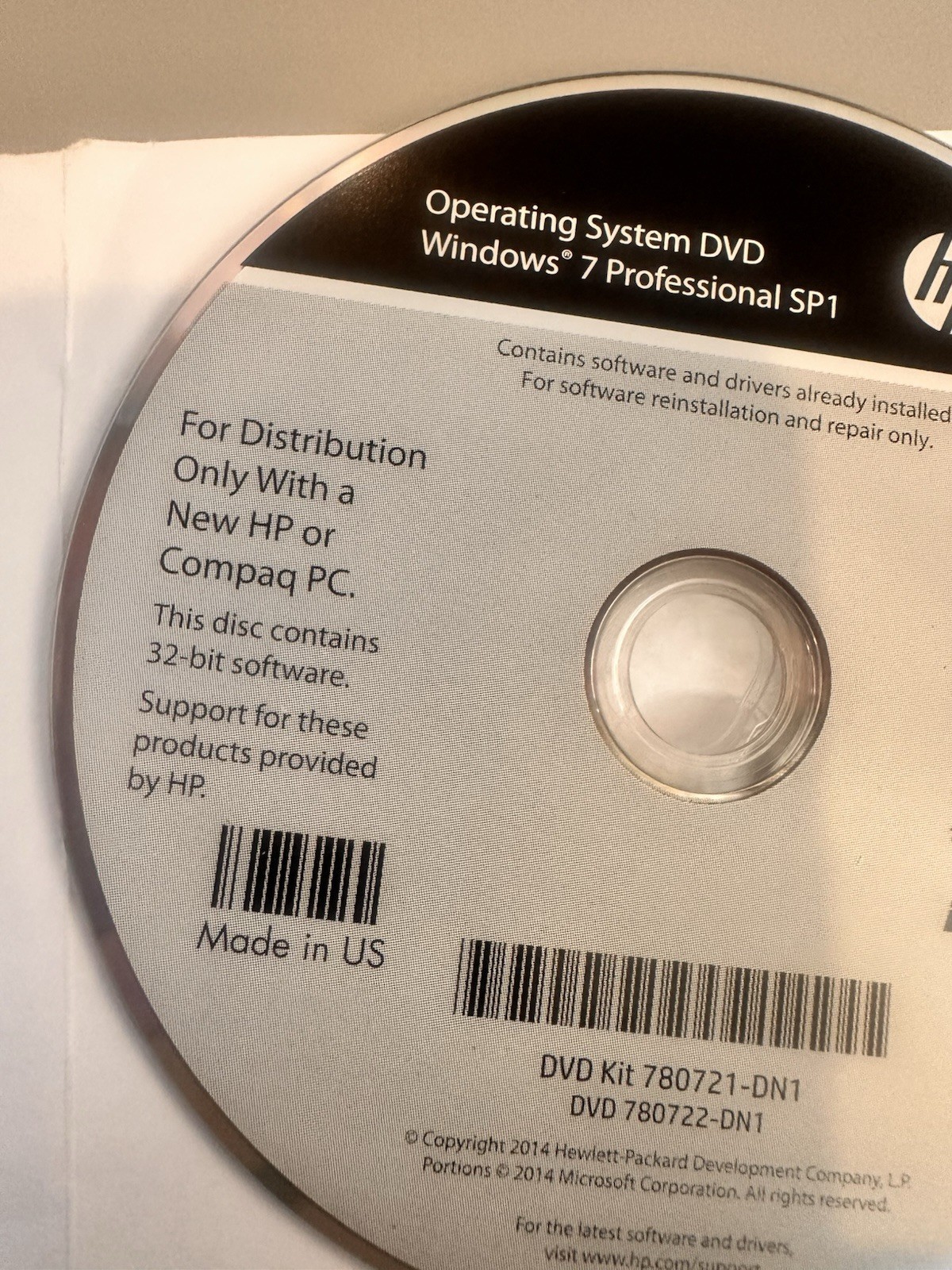 HP Operating System DVD Windows 7 Professional SP1 32-bit 780721-DN1