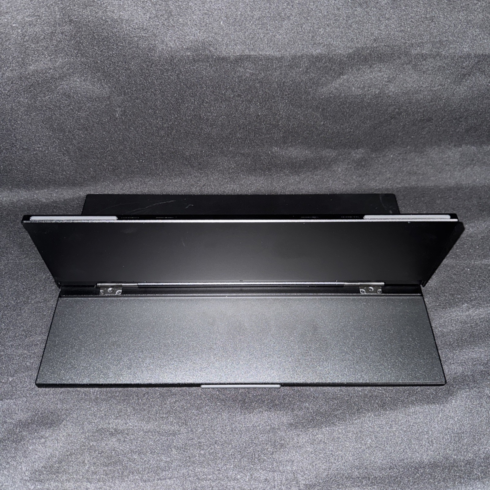 UNIT ONLY-READ-Solo SideTrak Portable Monitor Freestanding 13” FHD 1080P LED IPS