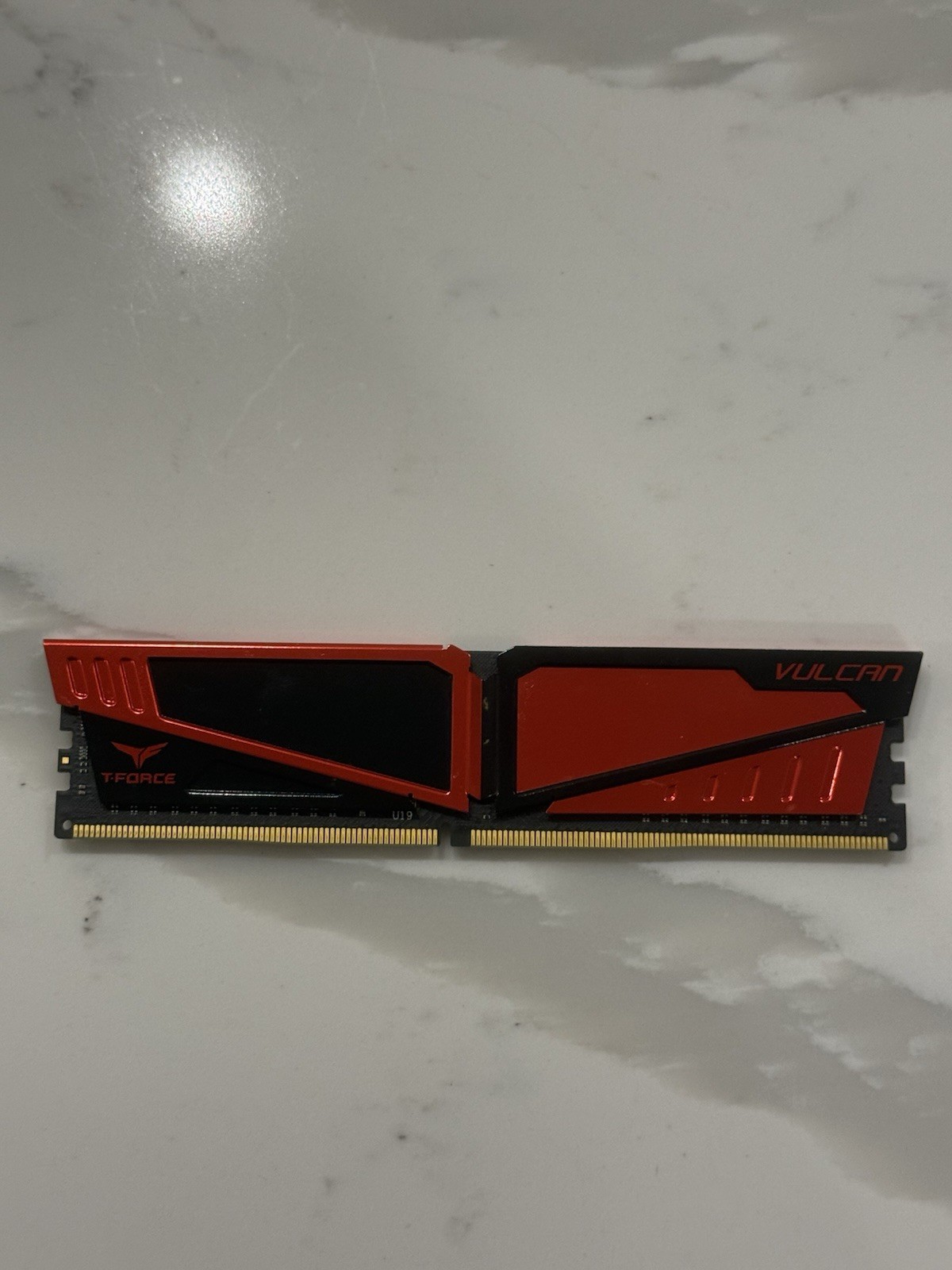 TeamGroup T-Force Vulcan Z 8GB (1x8GB) RAM DDR4 3000MHz TLRED48G3000HC16CBK