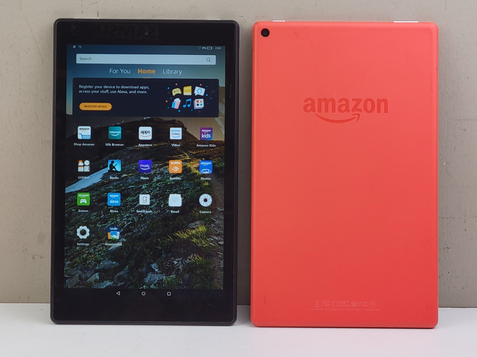 (B-GRADE) Amazon Kindle Fire HD 10 (7th Gen.)(SL056ZE) 32GB (Wi-Fi) 10.1″ Tablet