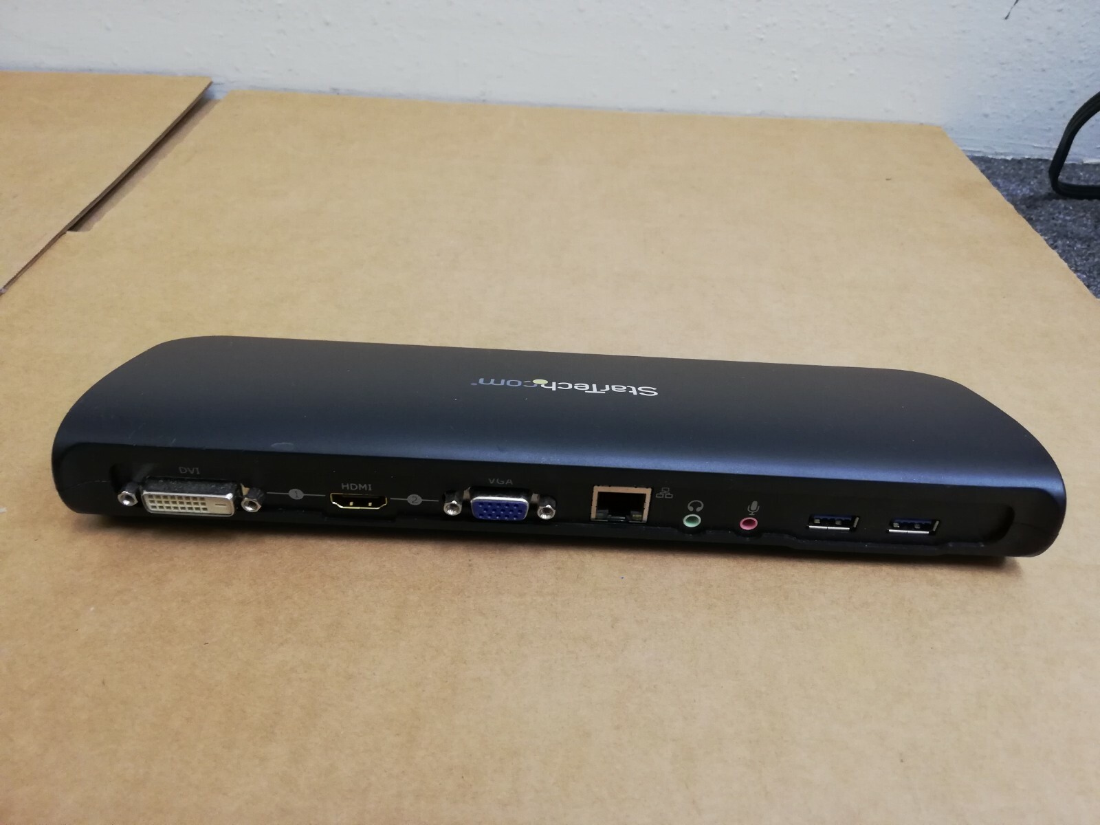StarTech USB3SDOCKHDV USB 3.0 HDMI/DVI/VGA Docking Station w/USB3.0 A to B Cable