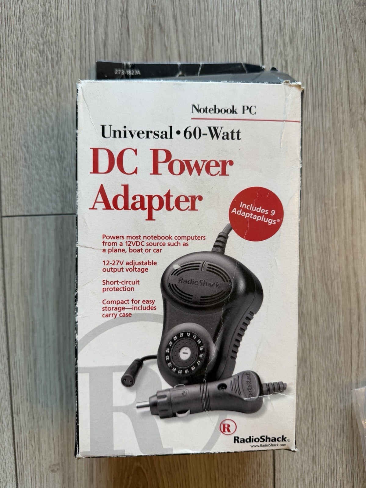 RadioShack Universal 60W DC Car Laptop Power Adapter 12-27V NEW + Tips