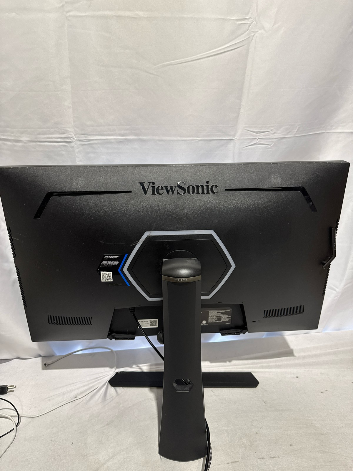 ViewSonic ELITE XG320Q 32in 4K UHD IPS Monitor HDR 600 FreeSync HDMI DP USB (3)