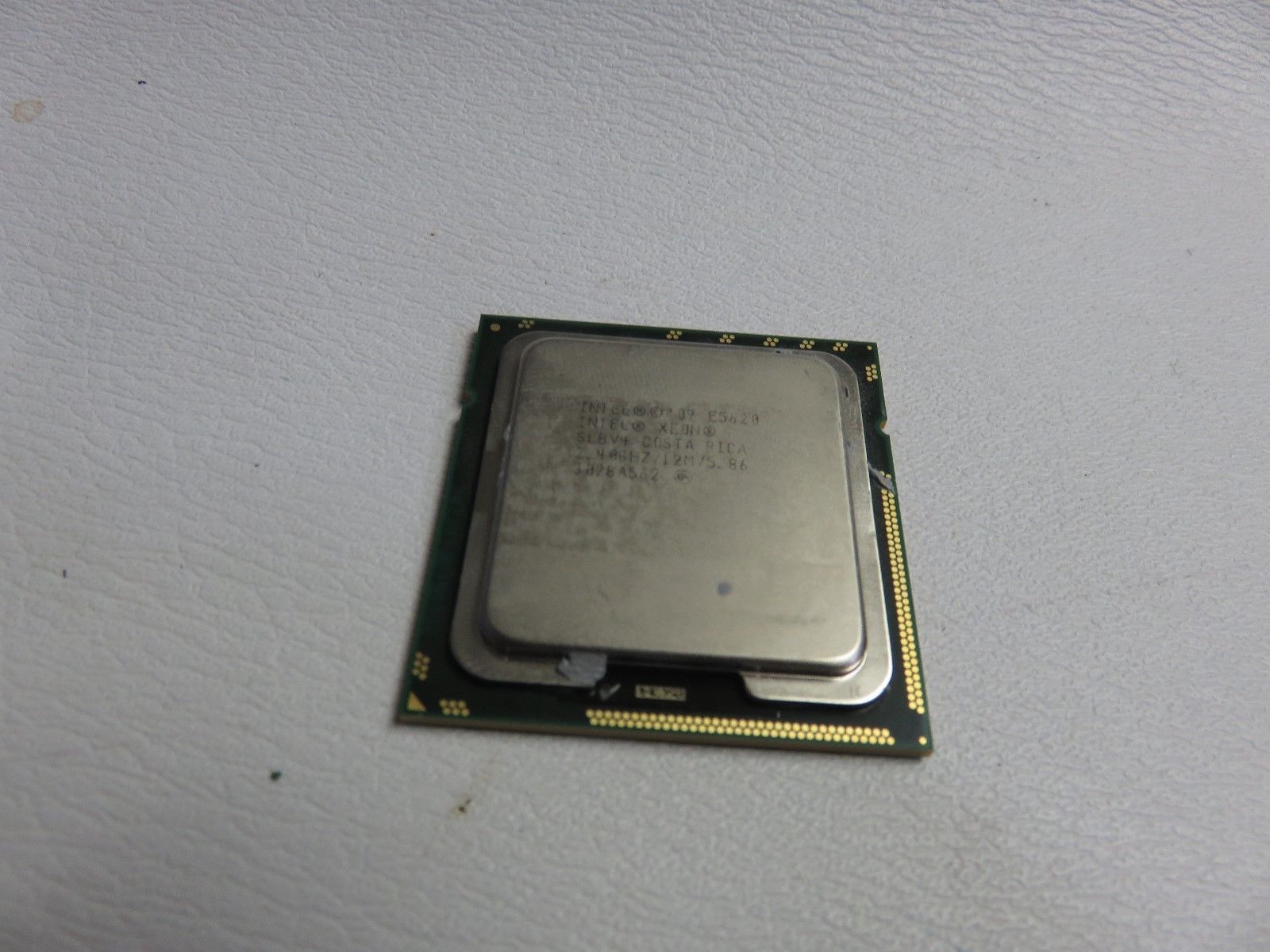 Intel Xeon E5620 SLBV4 2.4GHz 12M LGA1366 Quad Core Server CPU for SERVER