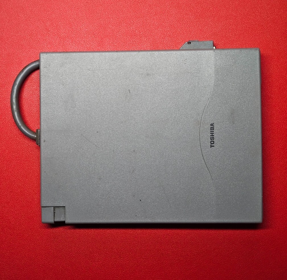 Vintage Toshiba MKZ0801A FDD SCSI Attachment Case 3.5 In. Floppy Drive – Japan