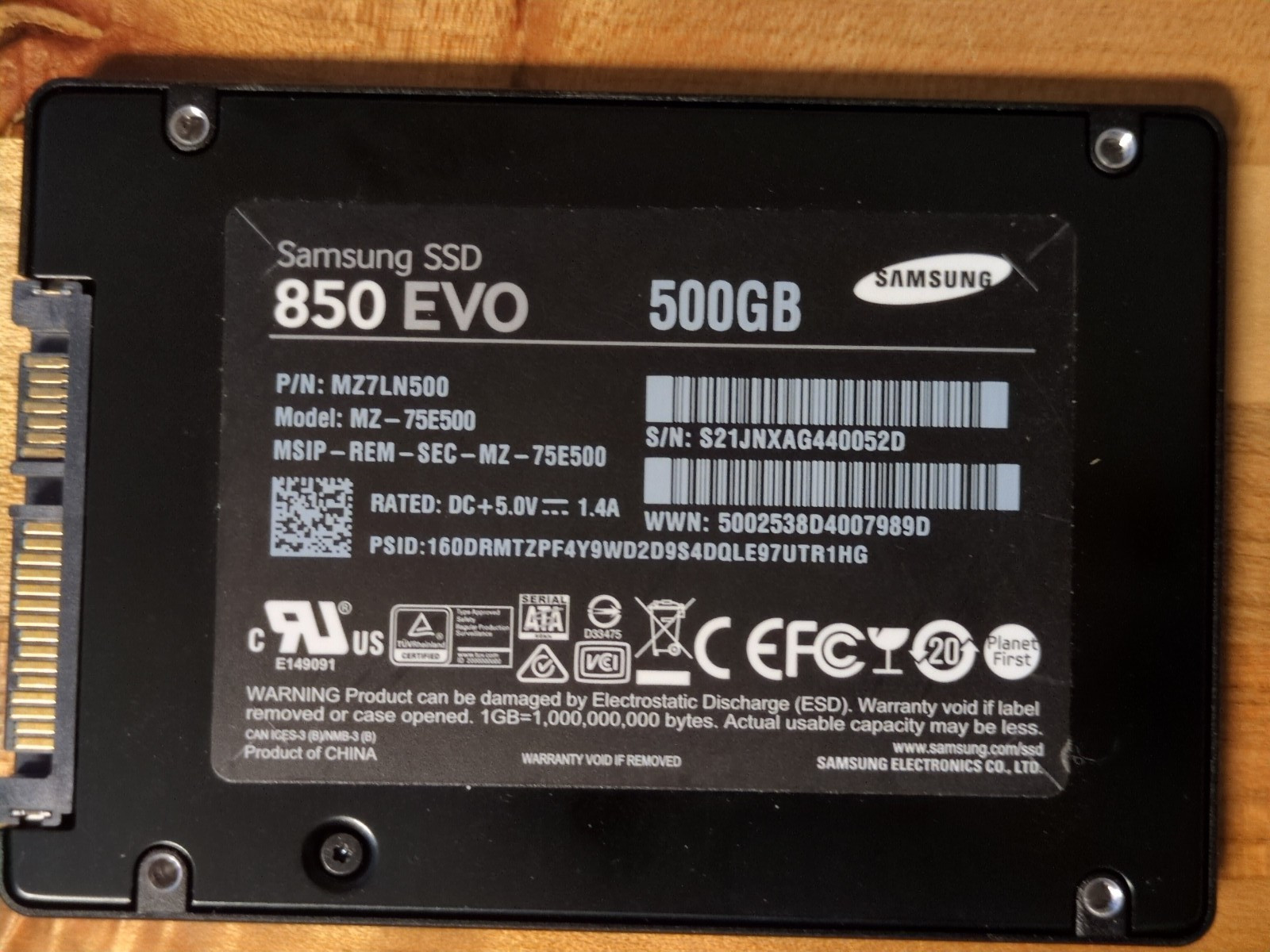Samsung 850 EVO 500GB 2.5” SATA III SSD MZ-75E500