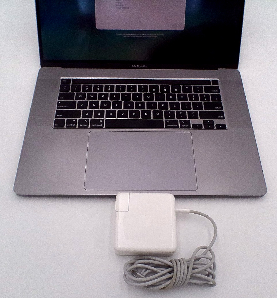 APPLE MACBOOK PRO A2141 16-INCH, 2019, i9-9980HK, 16GB, 1TB, 81% Battery