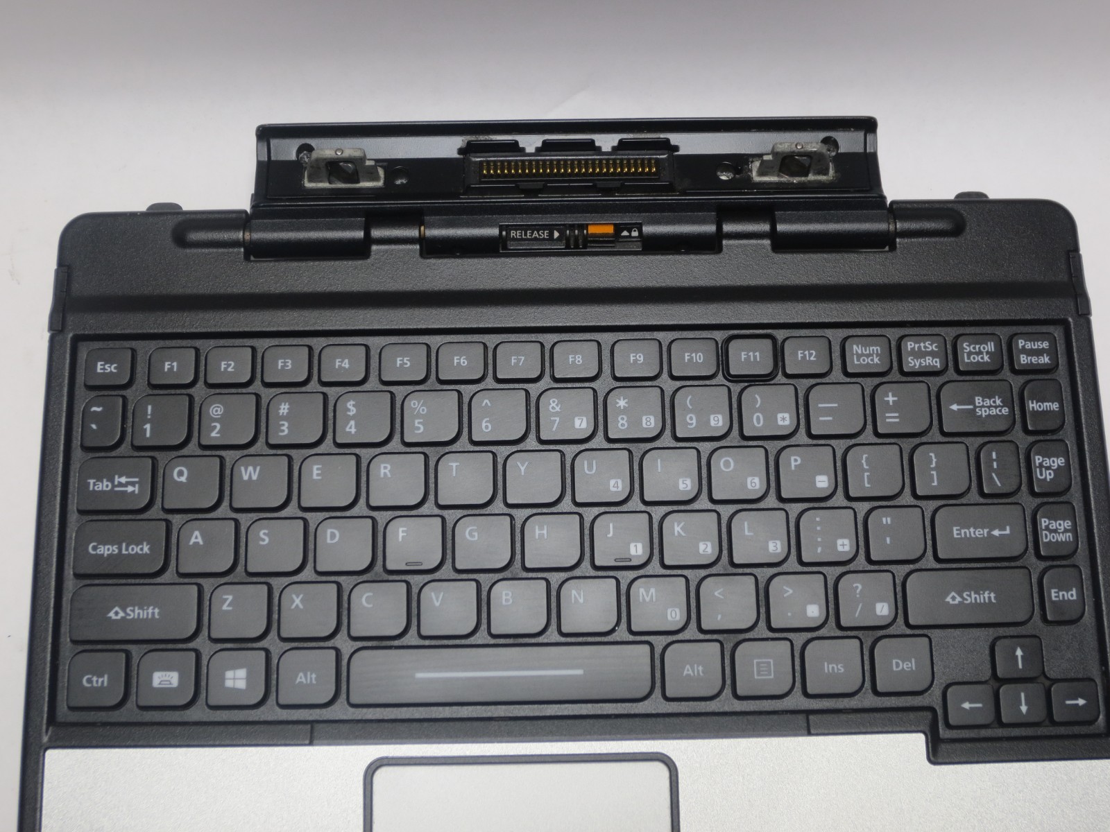 Original Panasonic Toughbook CF-33 CF-VKB33 Slim Base Lite Keyboard, CF-VKB331M