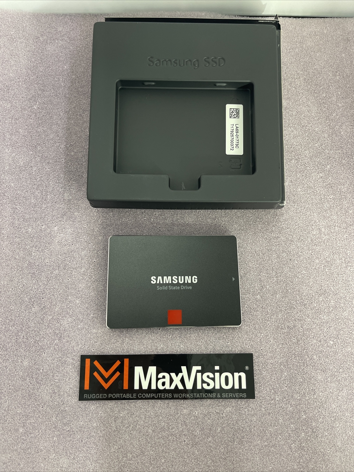 Samsung 850 Pro 512GB,Internal,2.5 inch (MZ-7KE512) Solid State Drive