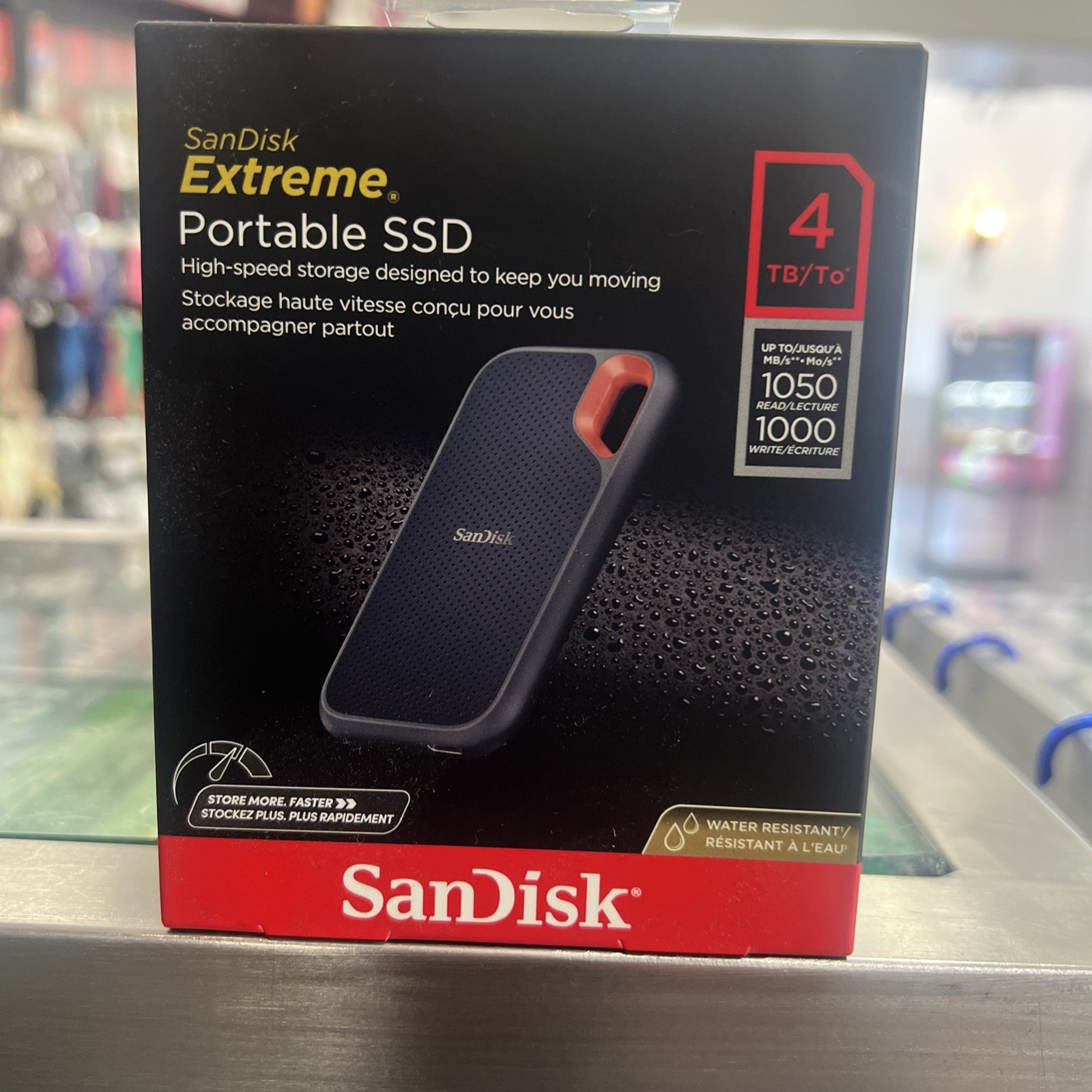 NEW NIB 4TB SanDisk Extreme V2 USB-C Portable External SSD (SDSSDE61-4T00-G25)