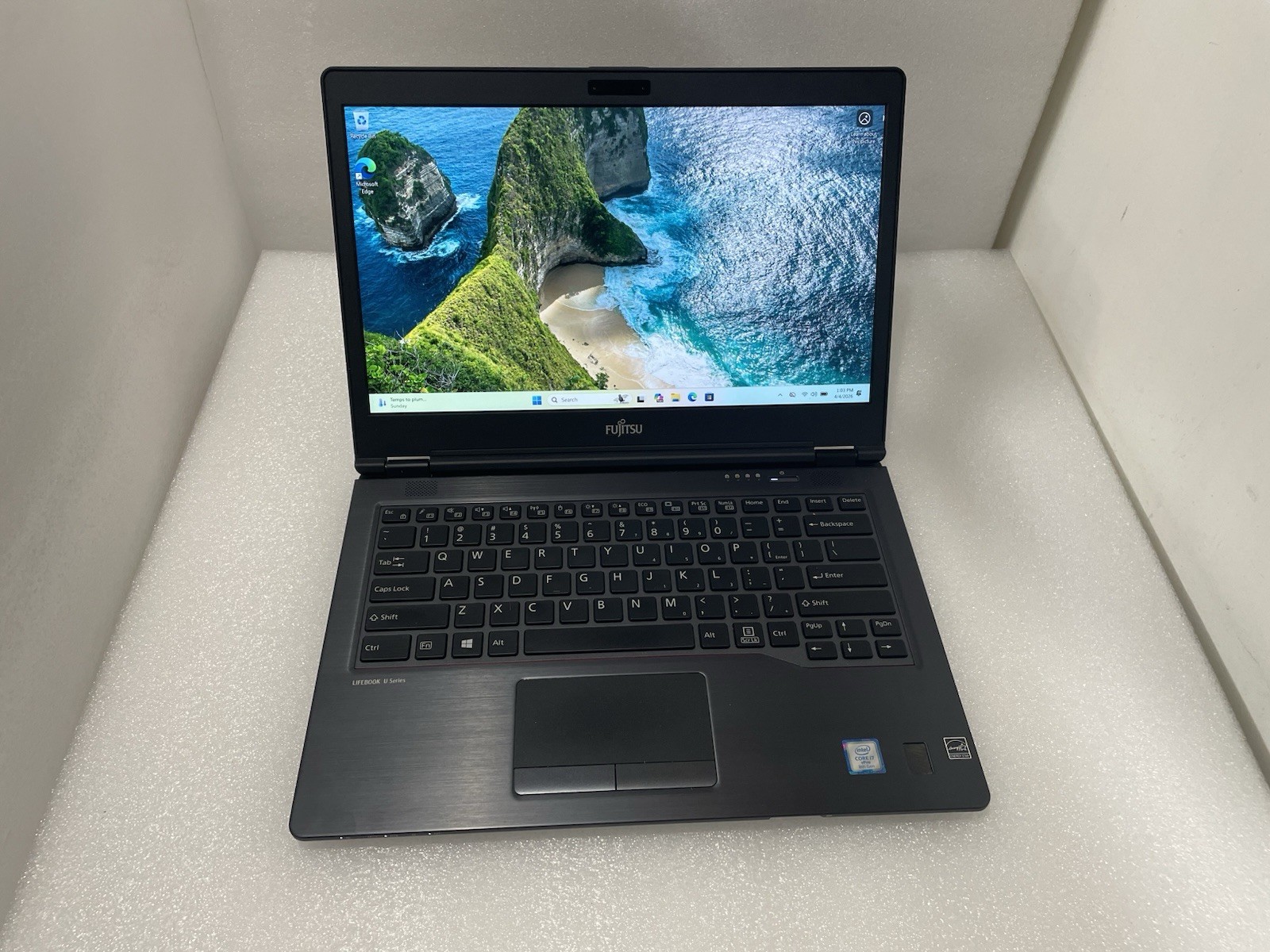 Fujitsu Lifebook U749 128gb Nvme Win 11 i7-8665u 4 Core 2.11ghz 16gb RAM HDMI 8