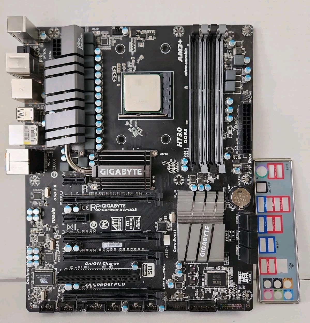 GIGABYTE GA-990FXA-UD3 AM3+ AMD Motherboard w/ FX-8350 CPU & I/O SHIELD