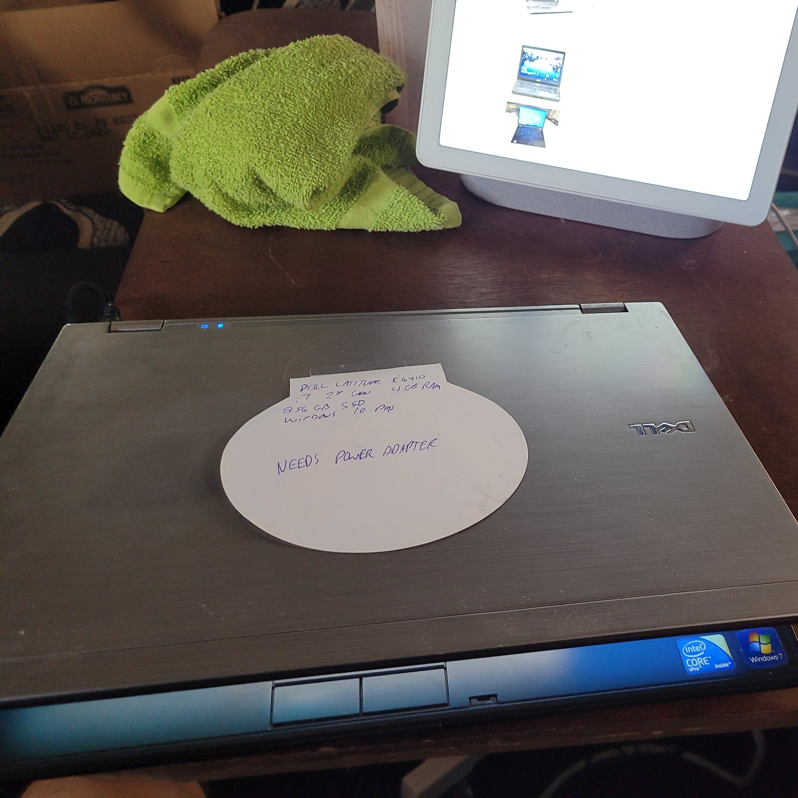 dell latitude e6410 laptop I 7 second generation 4GB of ram 256GB of hard drive