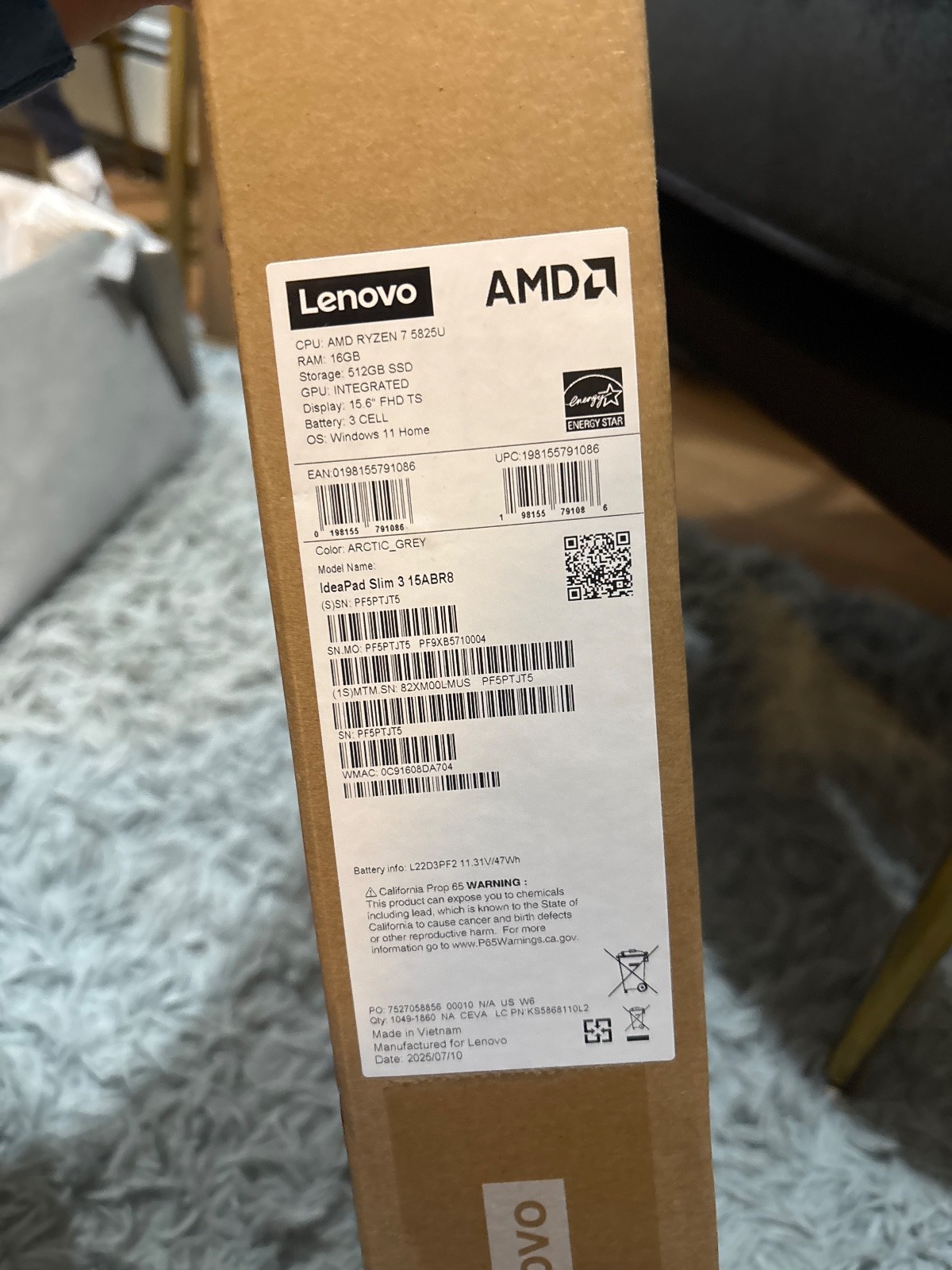 Lenovo IdeaPad Slim 3 15ABR8 15.6″ (512GB SSD, AMD Ryzen 3 7000 Series, 4.30…