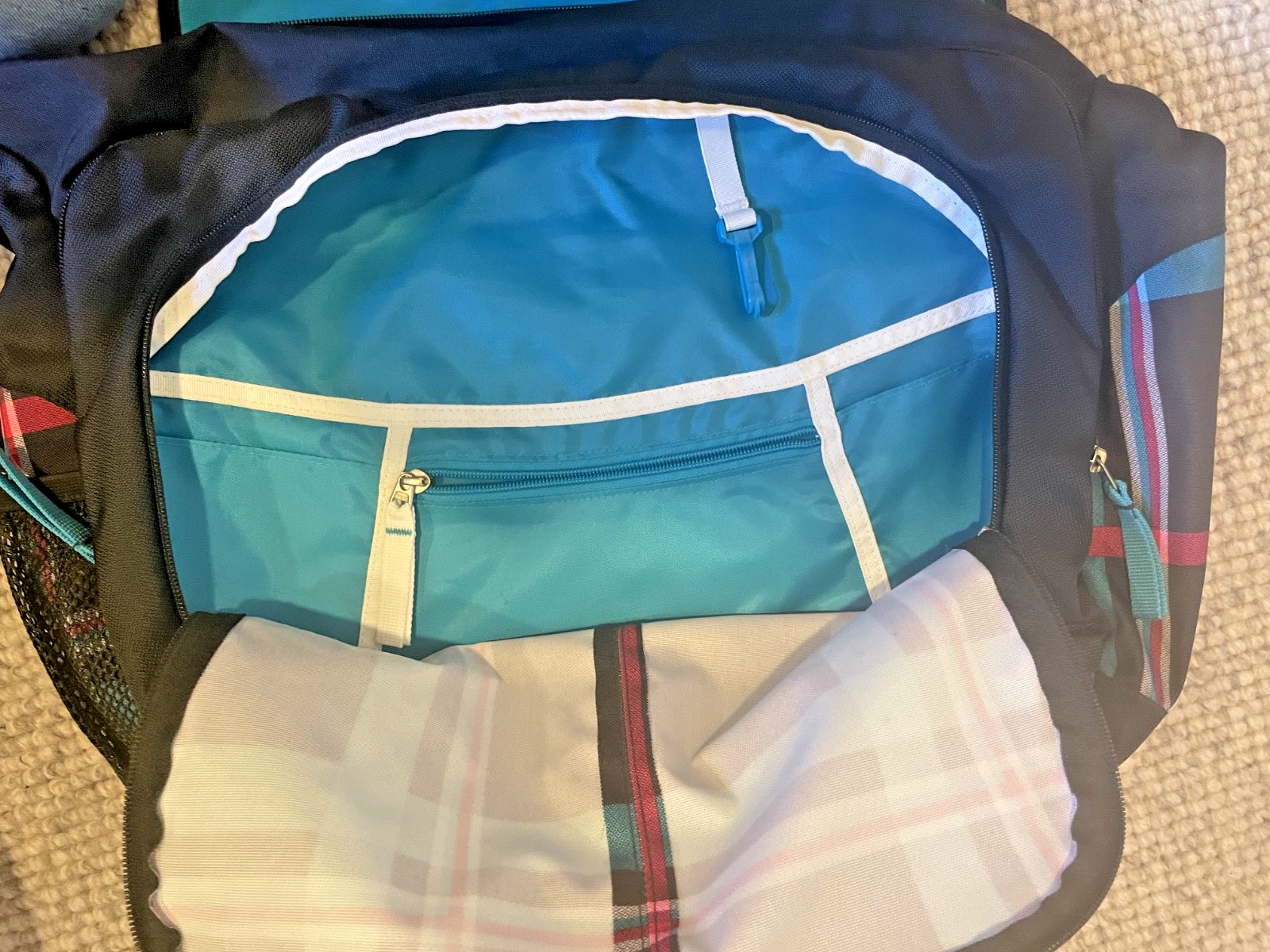JanSport Teal Pink Black Plaid Messenger Bag 16×13 Padded Laptop Lined Zippers