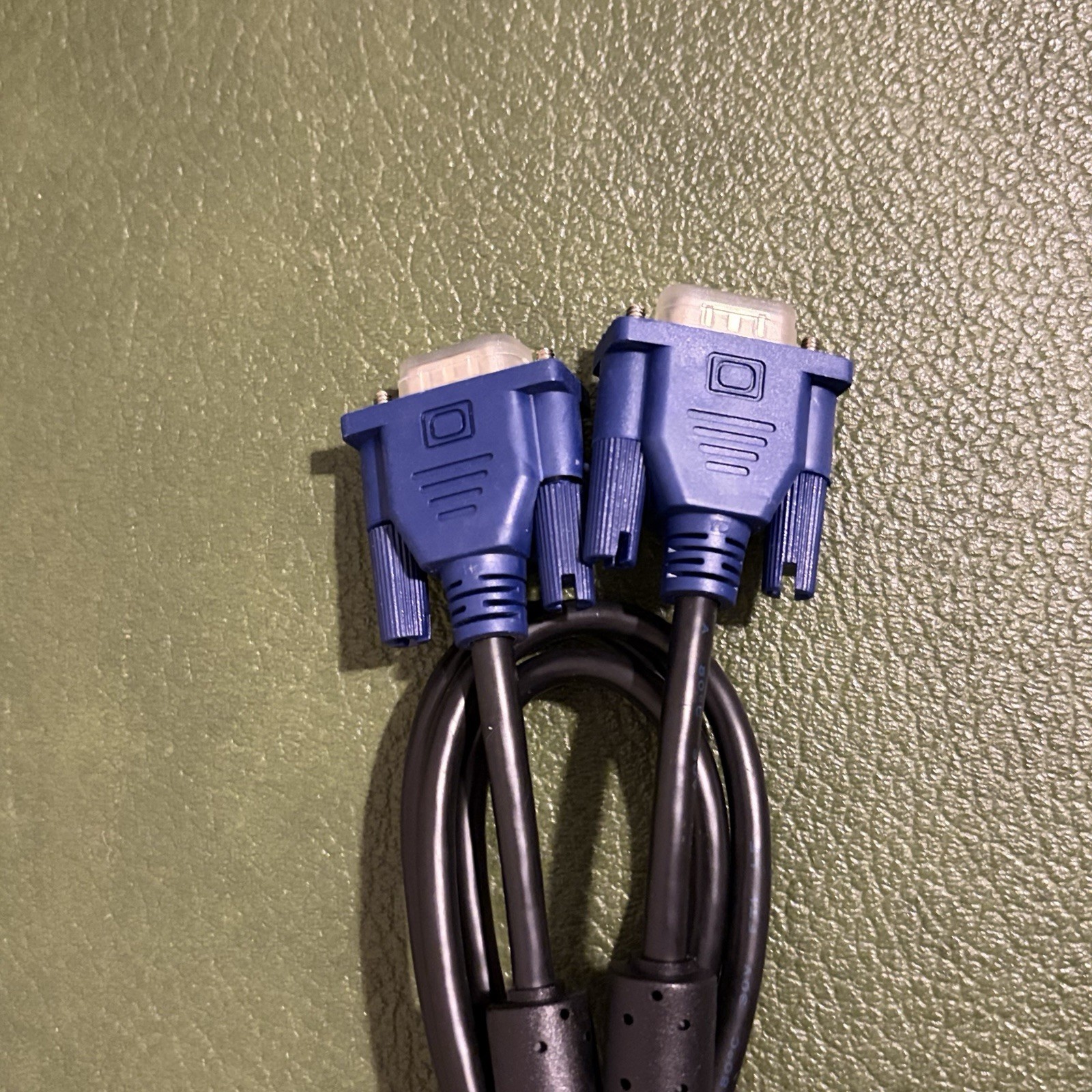 VGA/SVGA D-Sub Male to Male Monitor Cable Black Blue